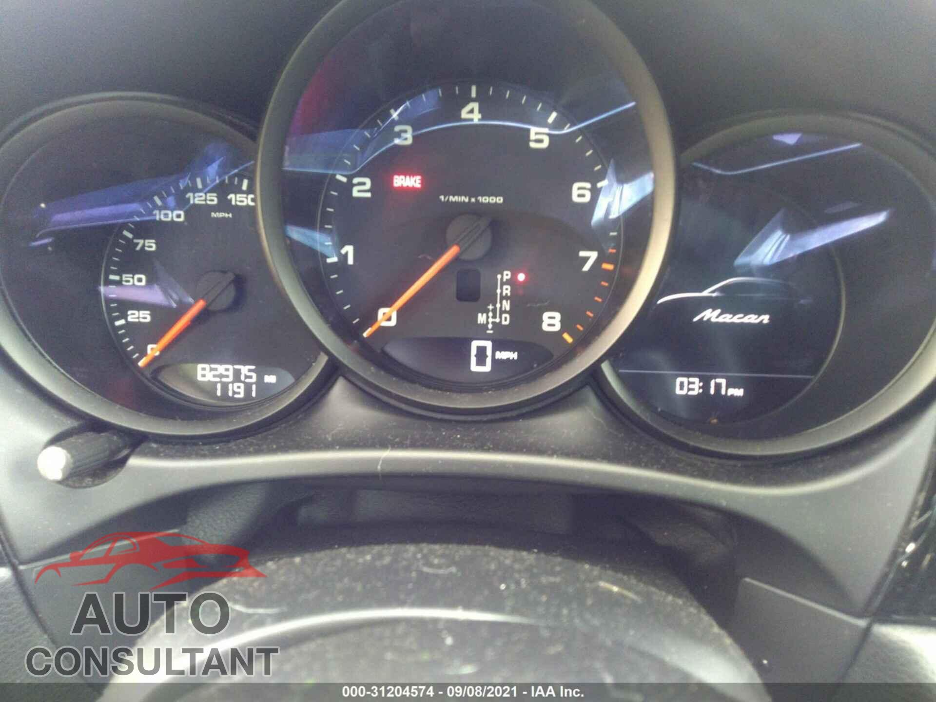 PORSCHE MACAN 2017 - WP1AA2A5XHLB08299