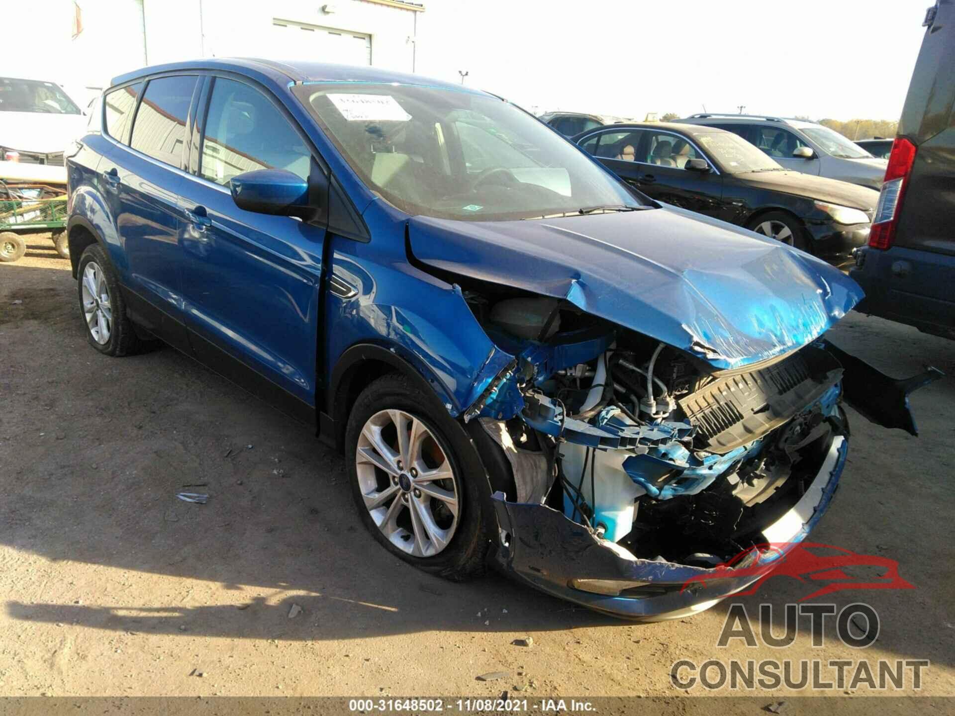 FORD ESCAPE 2017 - 1FMCU0GD2HUE87406