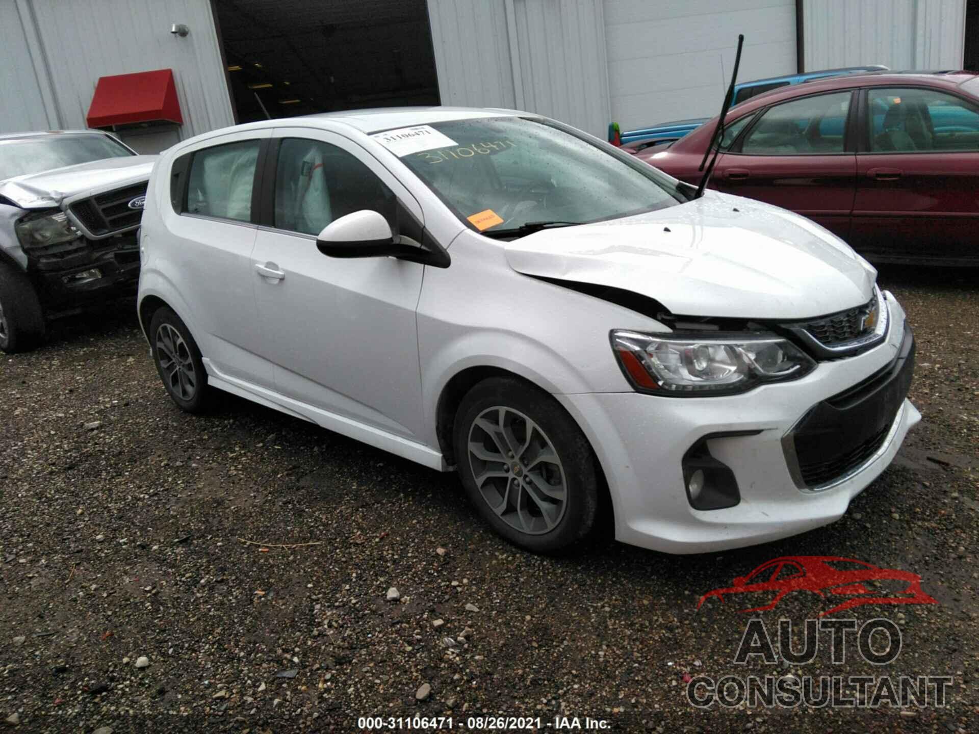 CHEVROLET SONIC 2017 - 1G1JD6SH2H4158013