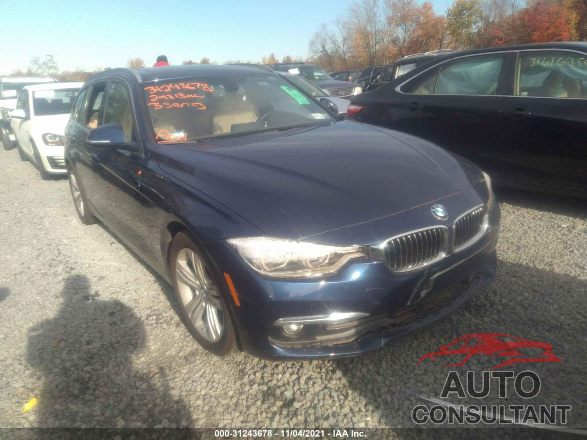 BMW 3 SERIES 2018 - WBA8J1C56JA486027