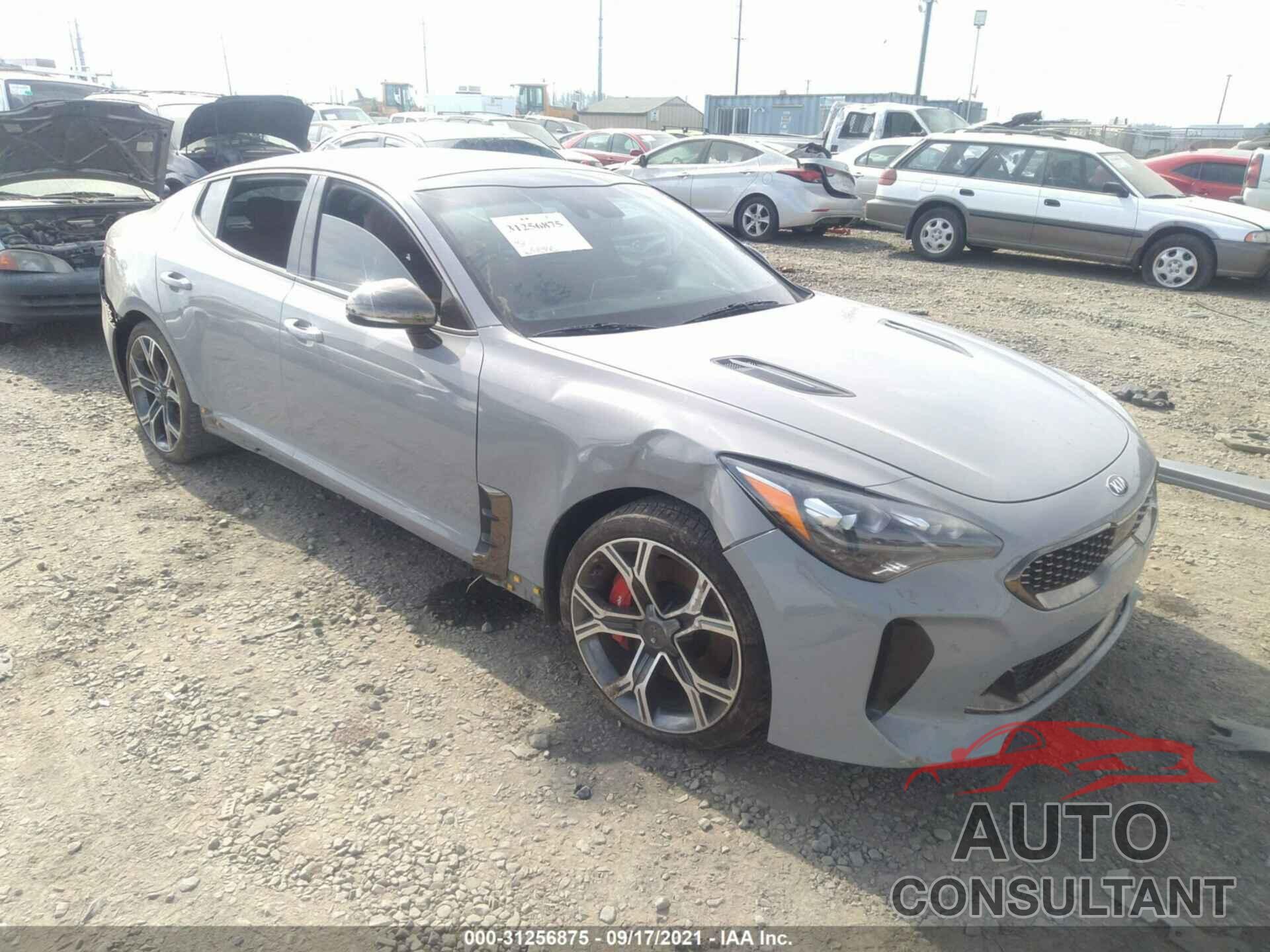 KIA STINGER 2018 - KNAE55LC4J6026753