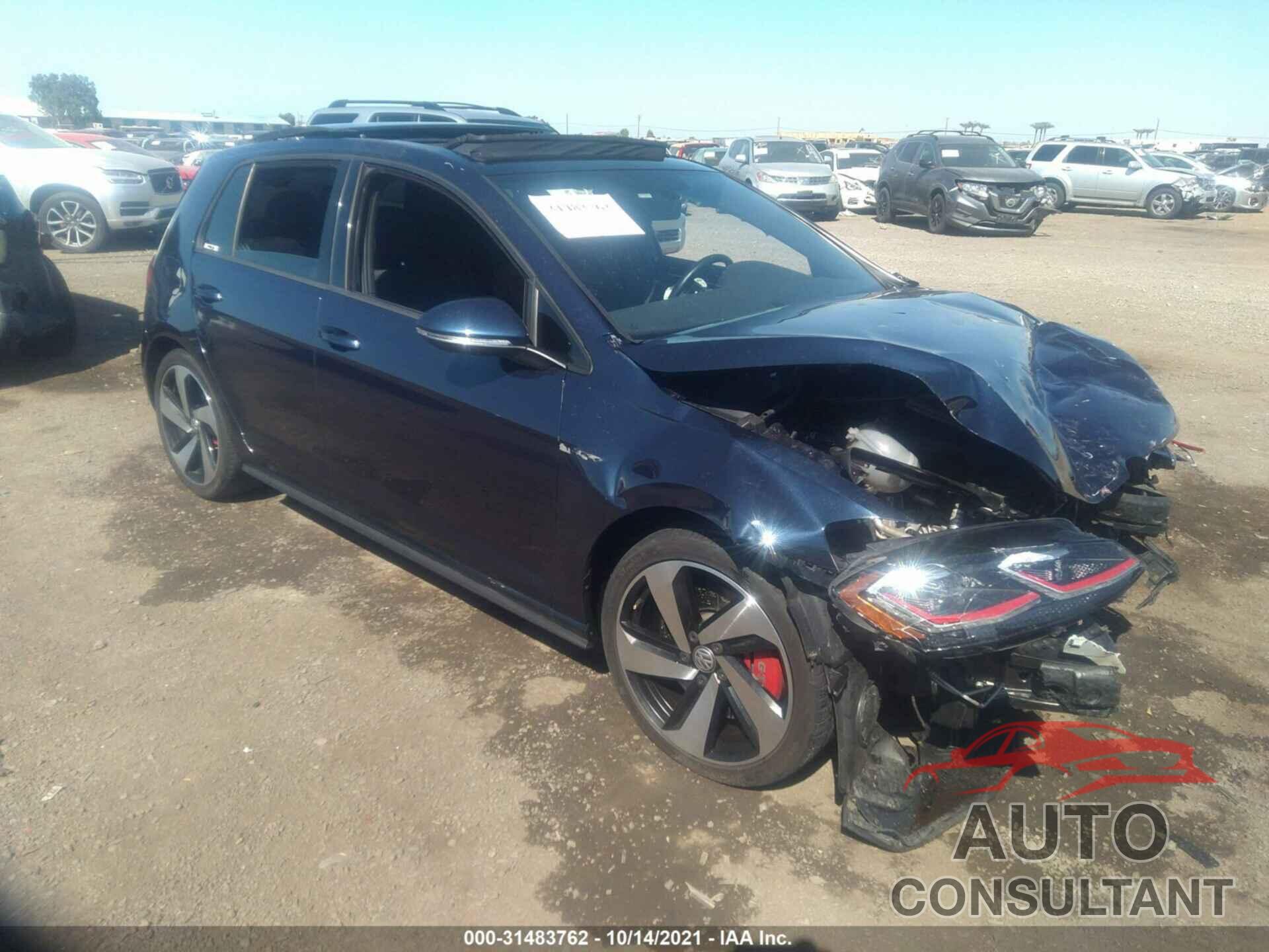 VOLKSWAGEN GOLF GTI 2018 - 3VW447AU7JM273660