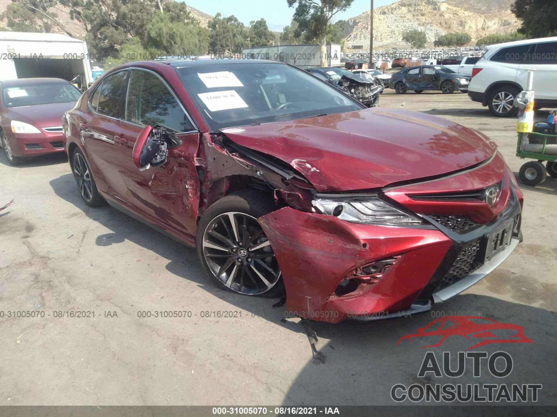 TOYOTA CAMRY 2018 - 4T1BZ1HK9JU505261
