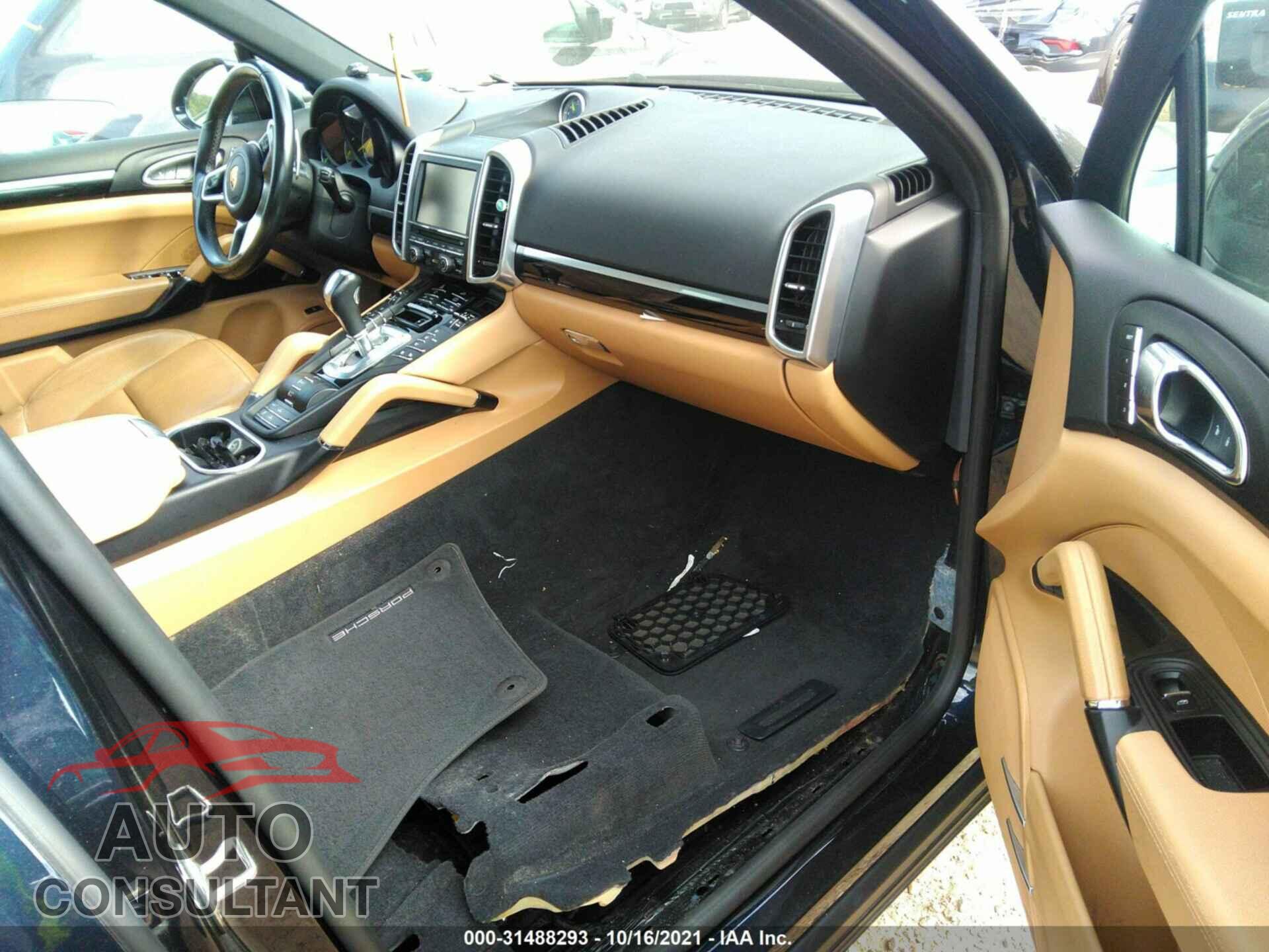 PORSCHE CAYENNE 2016 - WP1AE2A29GLA64403