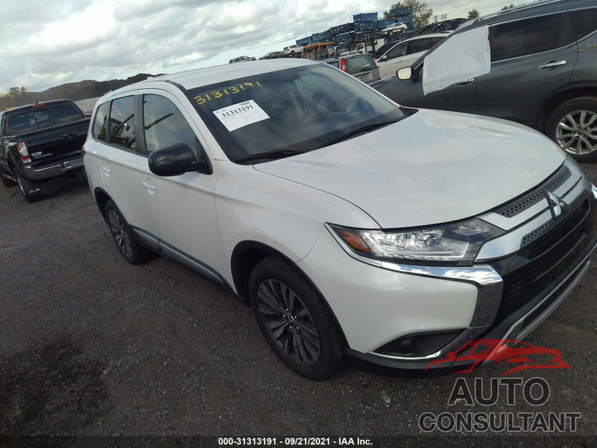 MITSUBISHI OUTLANDER 2020 - JA4AZ3A31LZ010146
