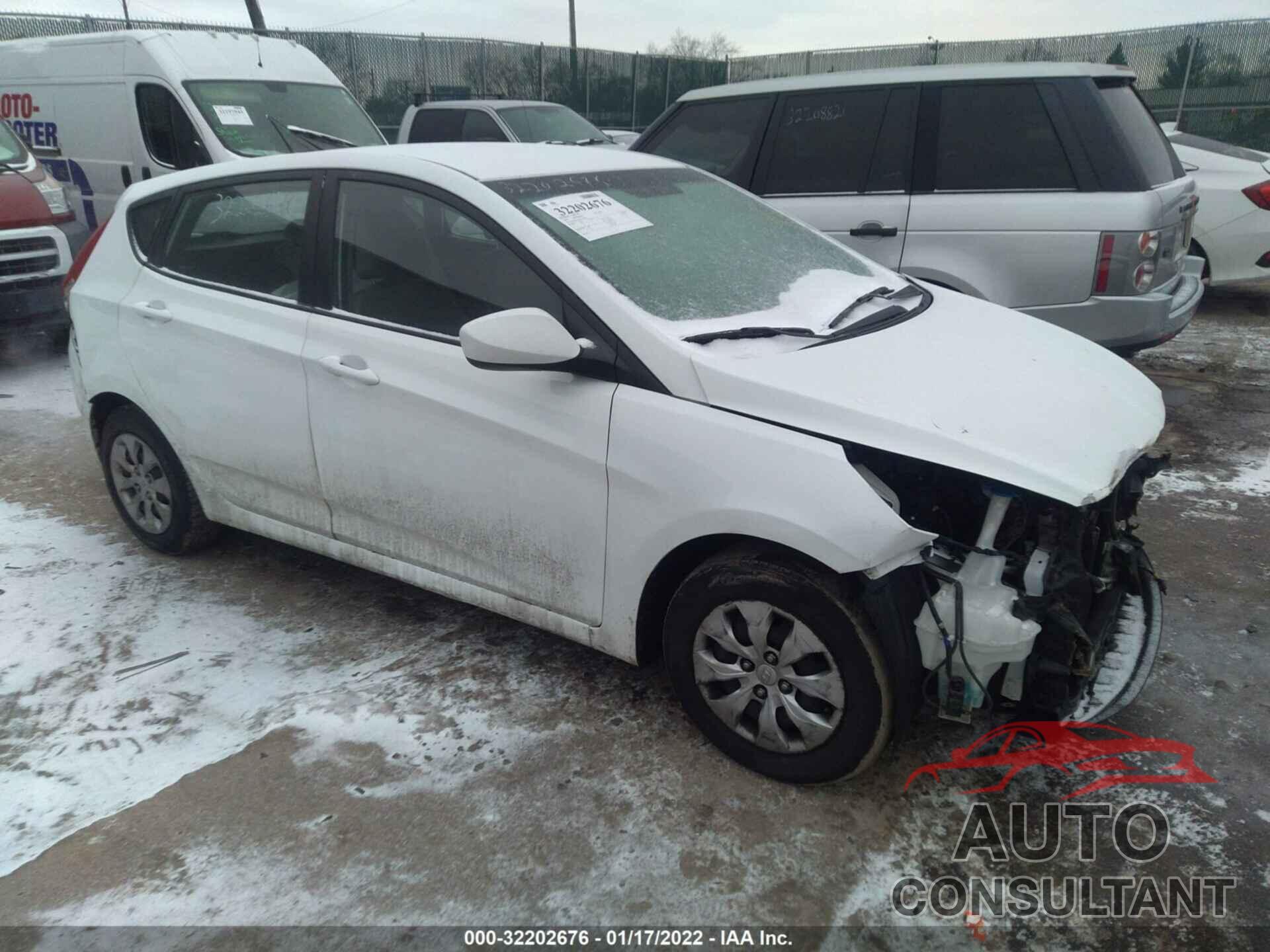 HYUNDAI ACCENT 2017 - KMHCT5AE9HU319764