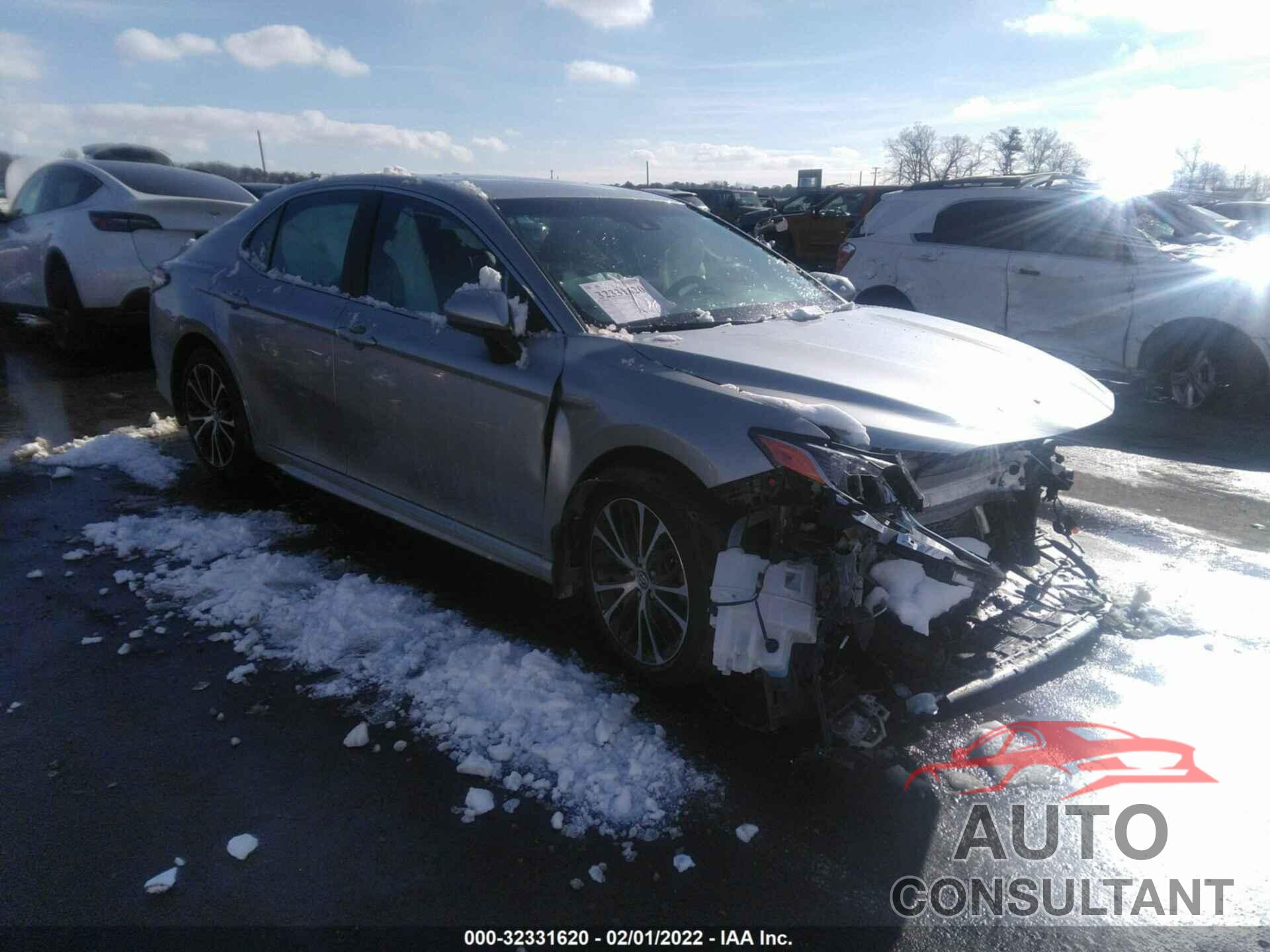 TOYOTA CAMRY 2018 - 4T1B11HK4JU668990