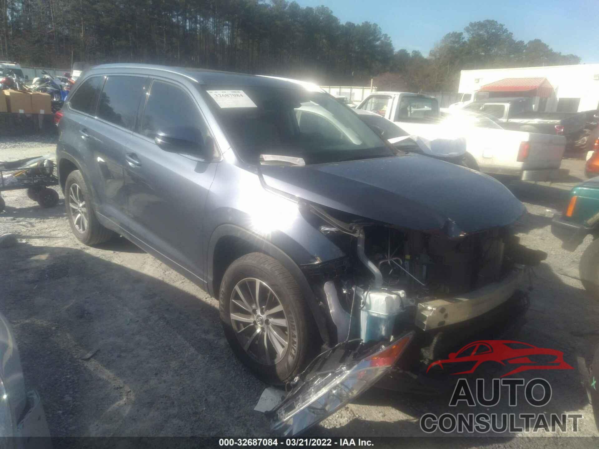 TOYOTA HIGHLANDER 2018 - 5TDKZRFH0JS266438