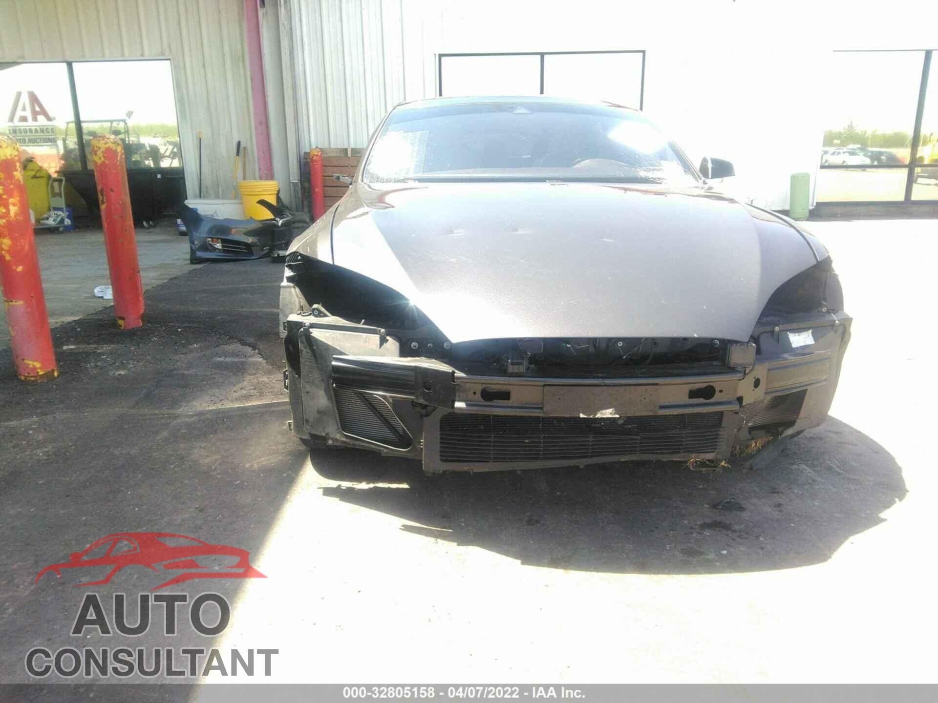 TESLA MODEL S 2016 - 5YJSA1E10GF152563