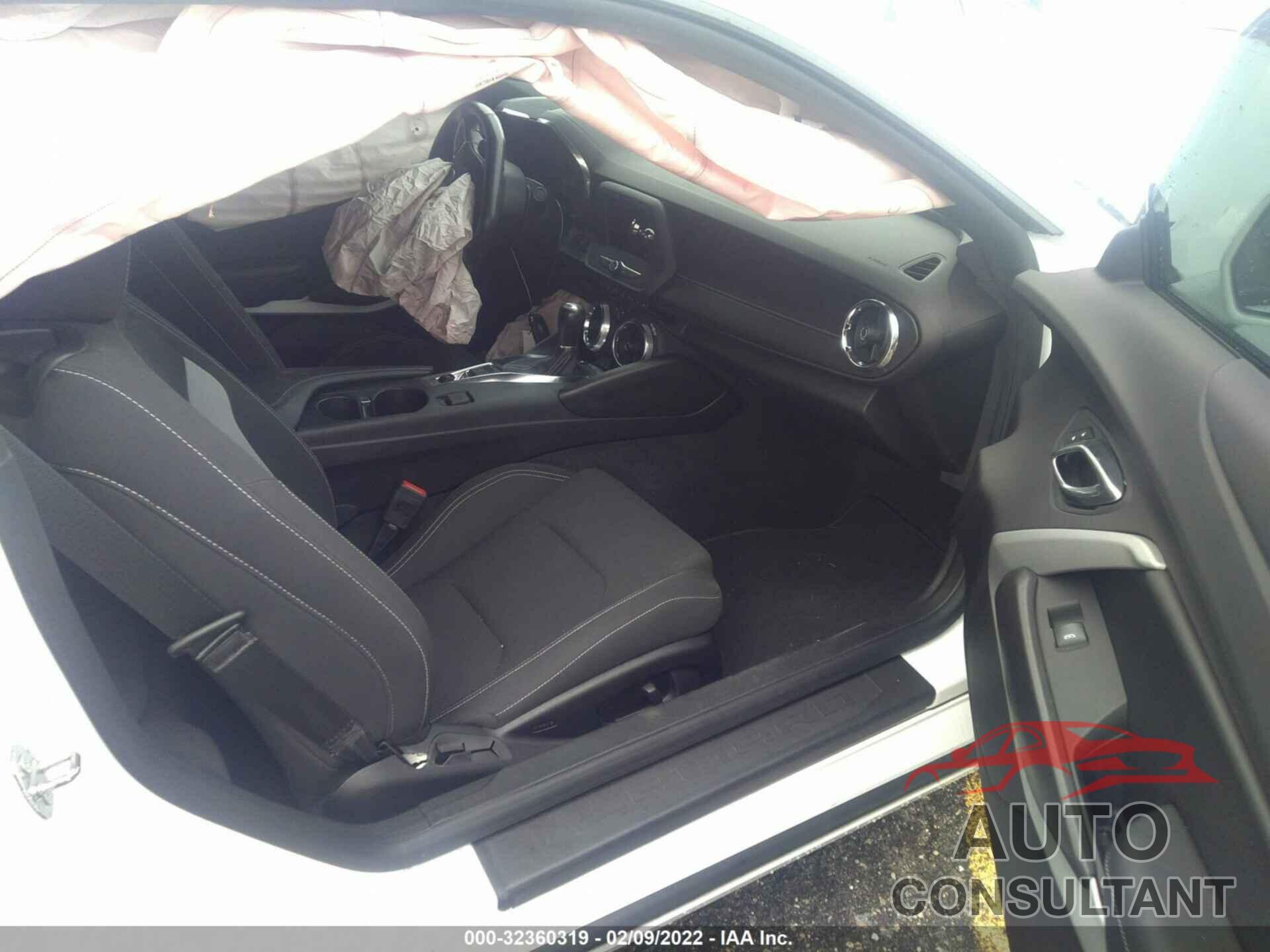 CHEVROLET CAMARO 2019 - 1G1FA1RX2K0149857