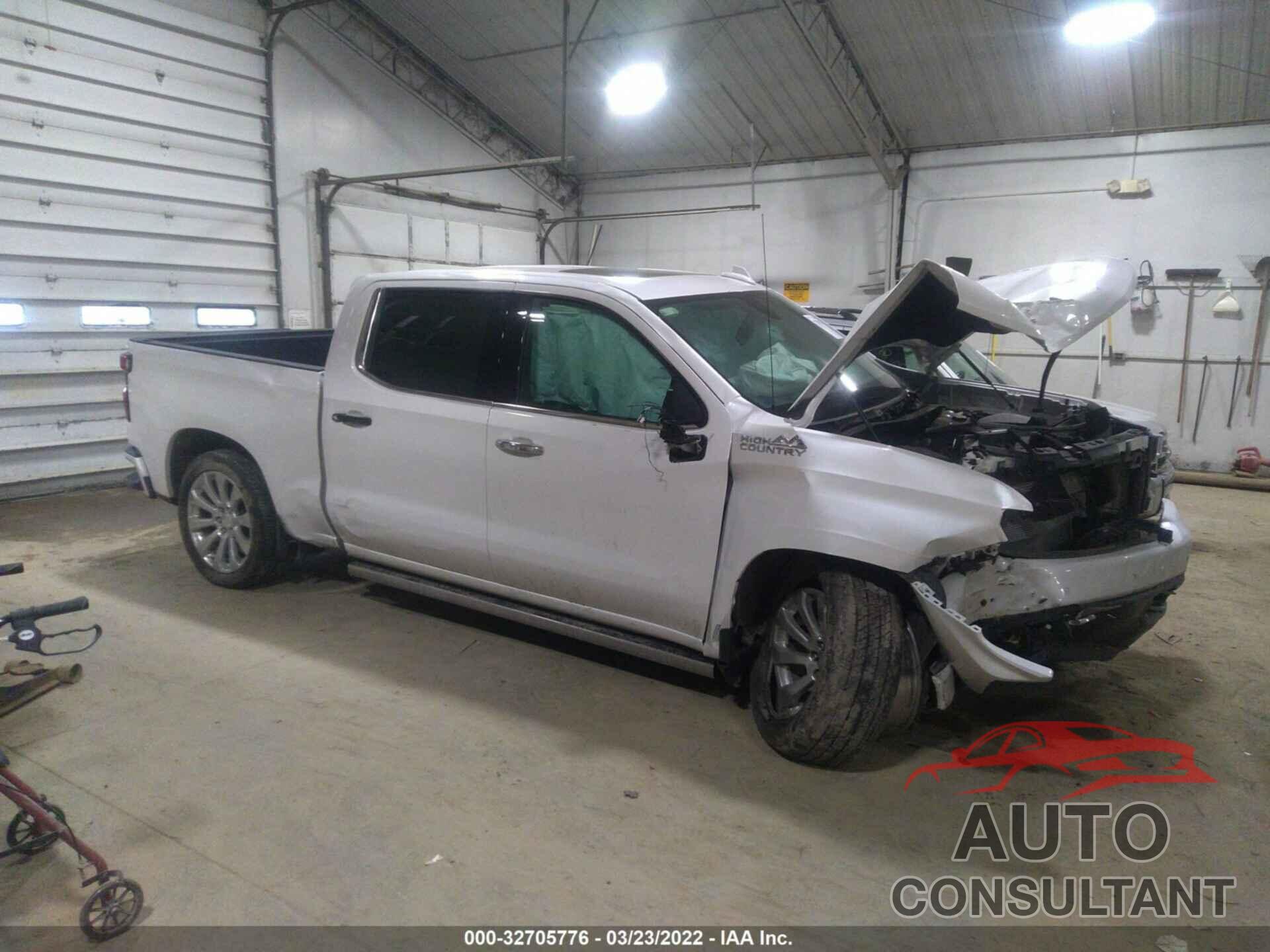 CHEVROLET SILVERADO 1500 2021 - 1GCUYHELXMZ448601