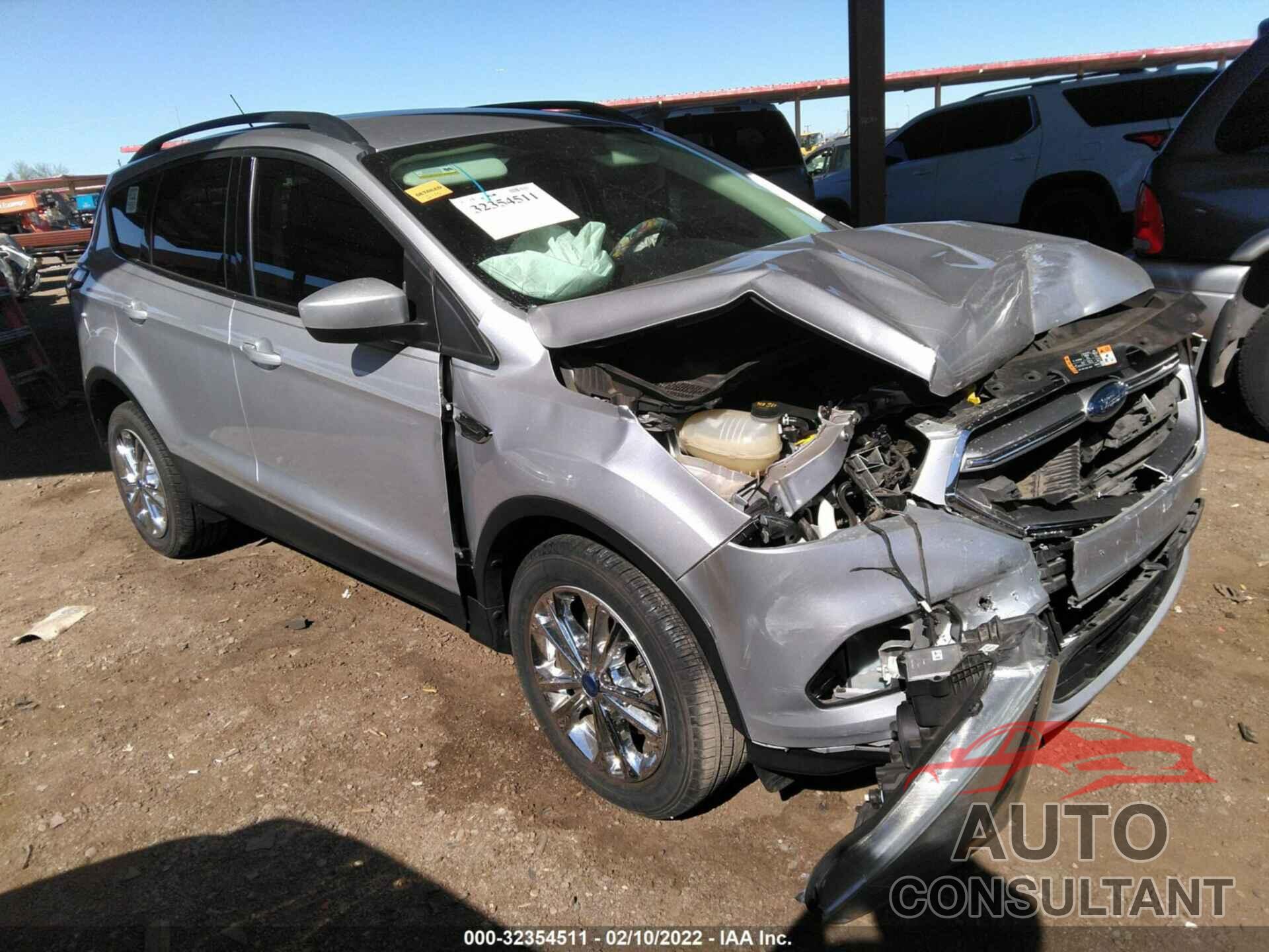 FORD ESCAPE 2017 - 1FMCU0G90HUD54252