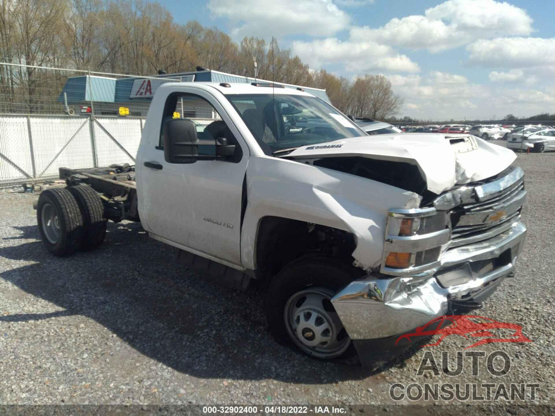 CHEVROLET SILVERADO 3500HD 2017 - 1GB3CYCY4HF204138