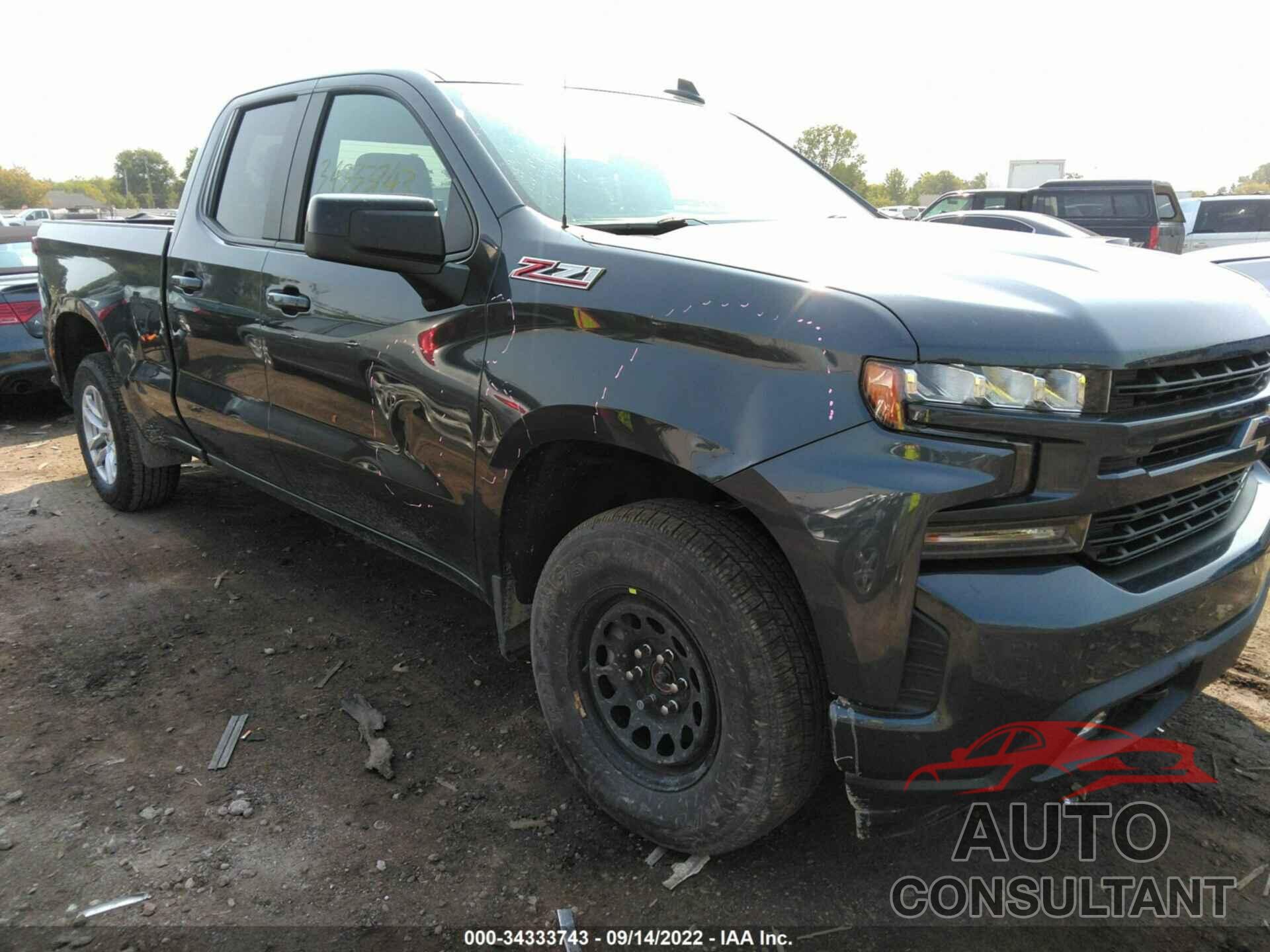 CHEVROLET SILVERADO 1500 2020 - 1GCRYEED8LZ338027