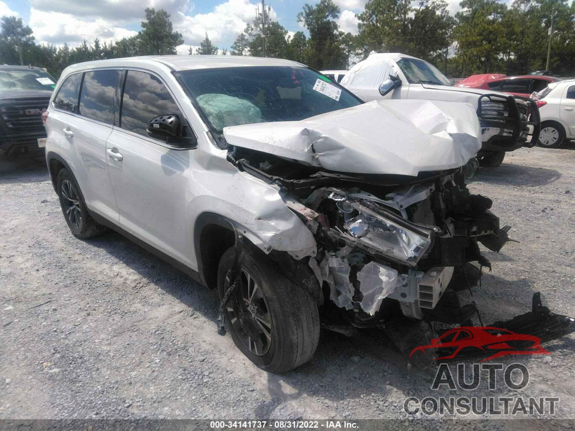TOYOTA HIGHLANDER 2019 - 5TDZZRFH8KS351284