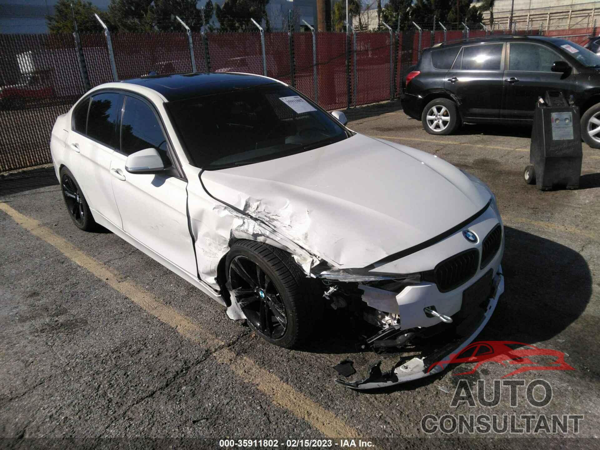 BMW 3 SERIES 2018 - WBA8E1C50JA177996