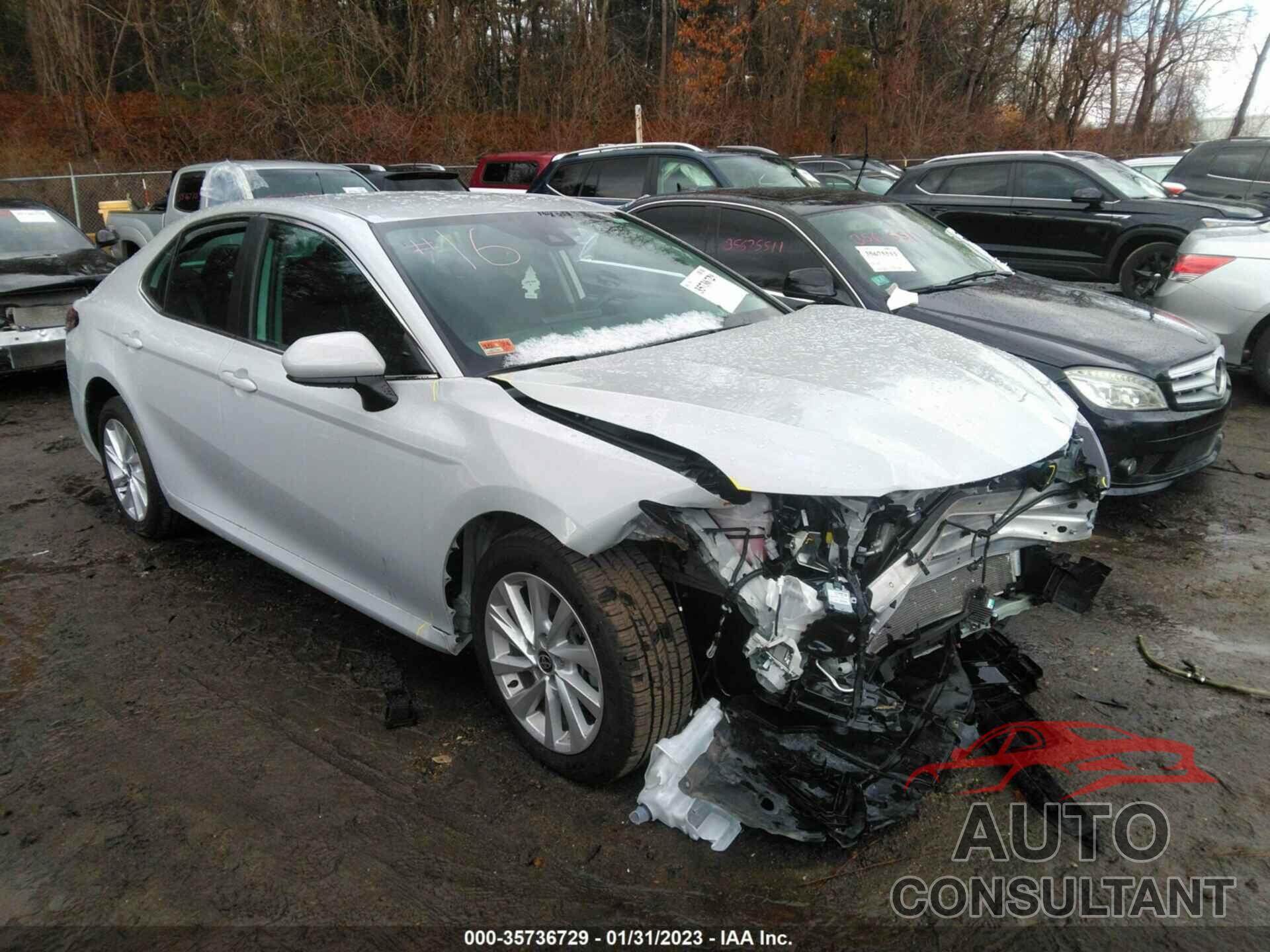 TOYOTA CAMRY 2022 - 4T1C11AKXNU039965