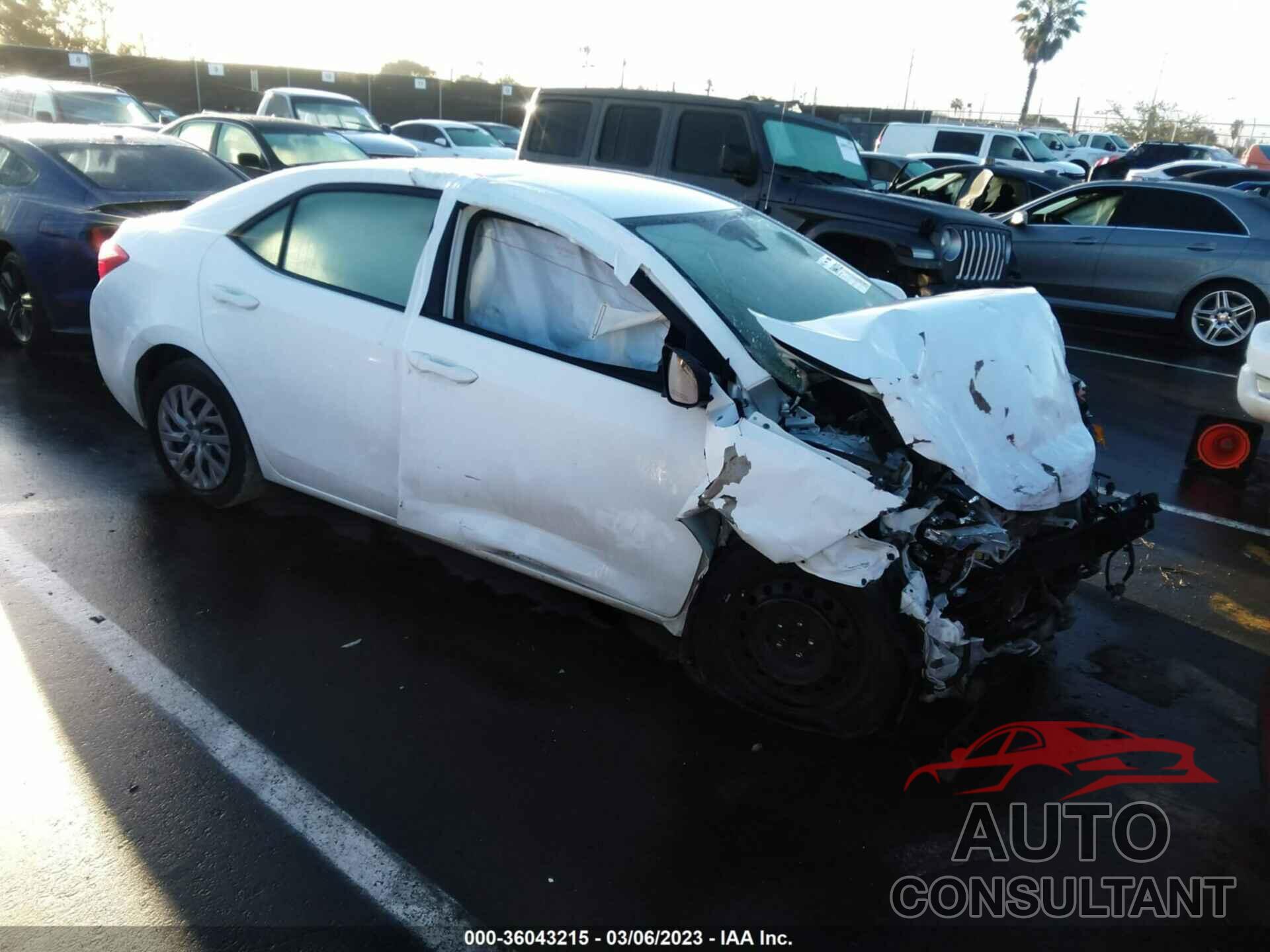 TOYOTA COROLLA 2017 - 2T1BURHE1HC840839