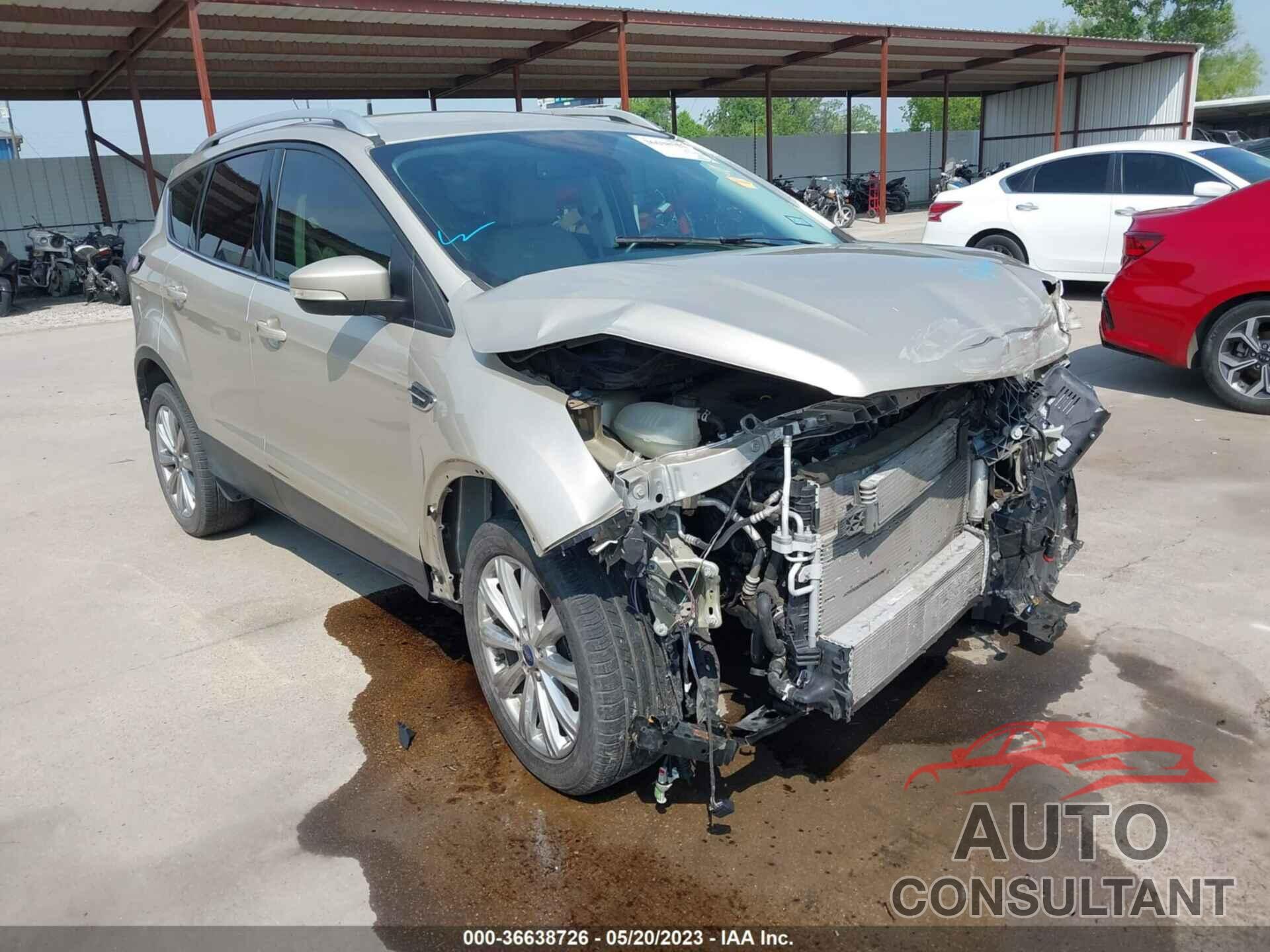 FORD ESCAPE 2017 - 1FMCU0JD7HUE07154