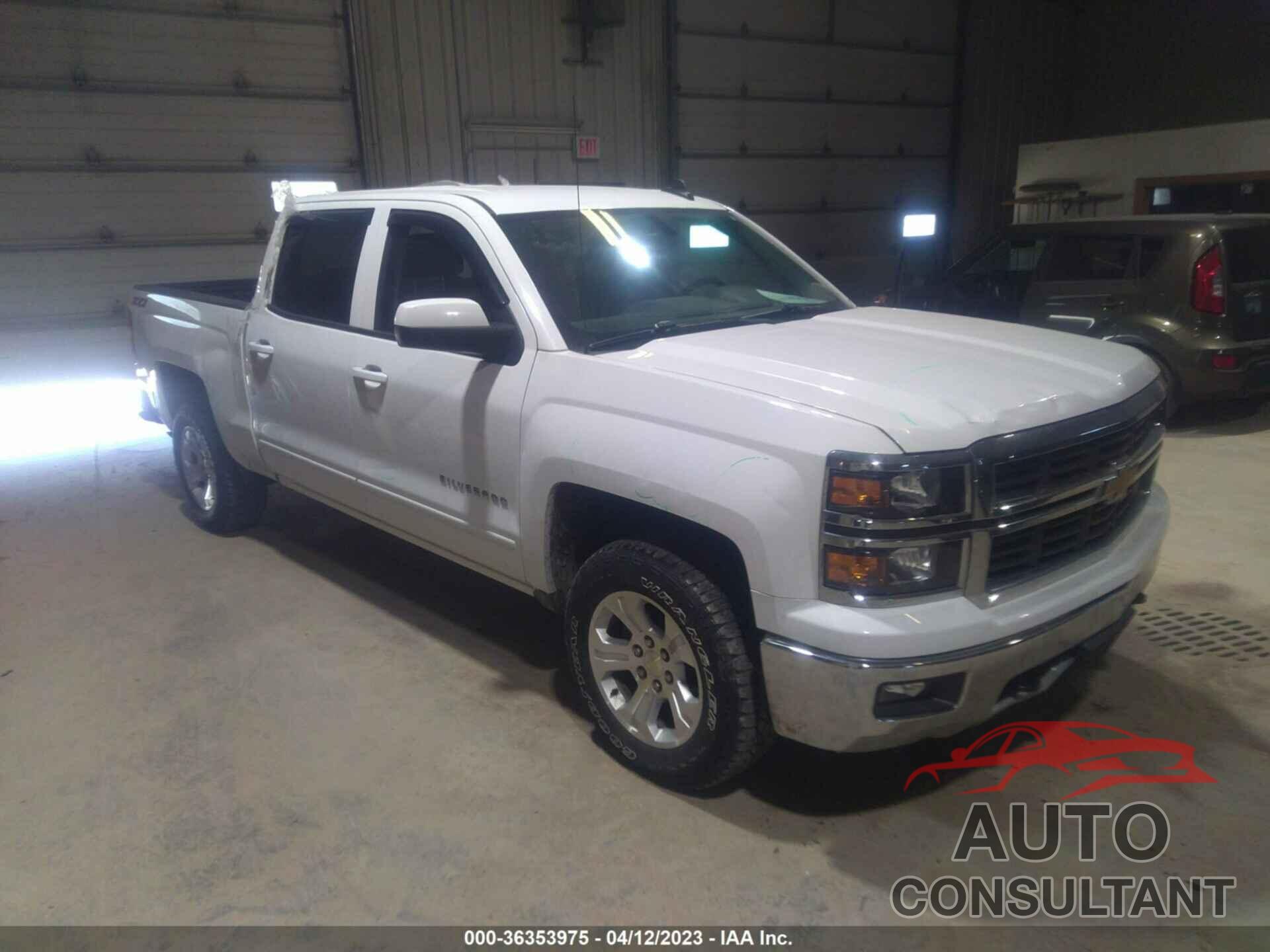 CHEVROLET SILVERADO 1500 2015 - 3GCUKREC7FG212210