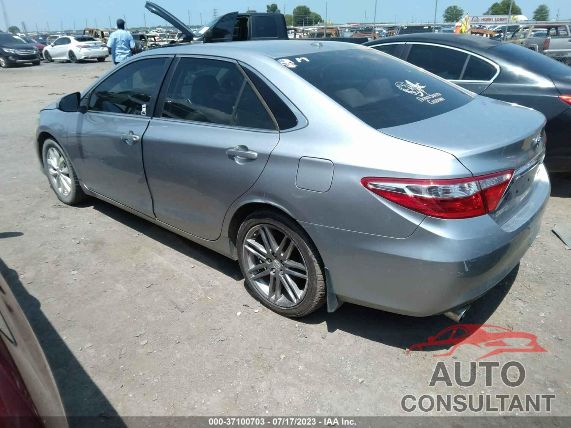 TOYOTA CAMRY 2016 - 4T1BK1FK1GU572288