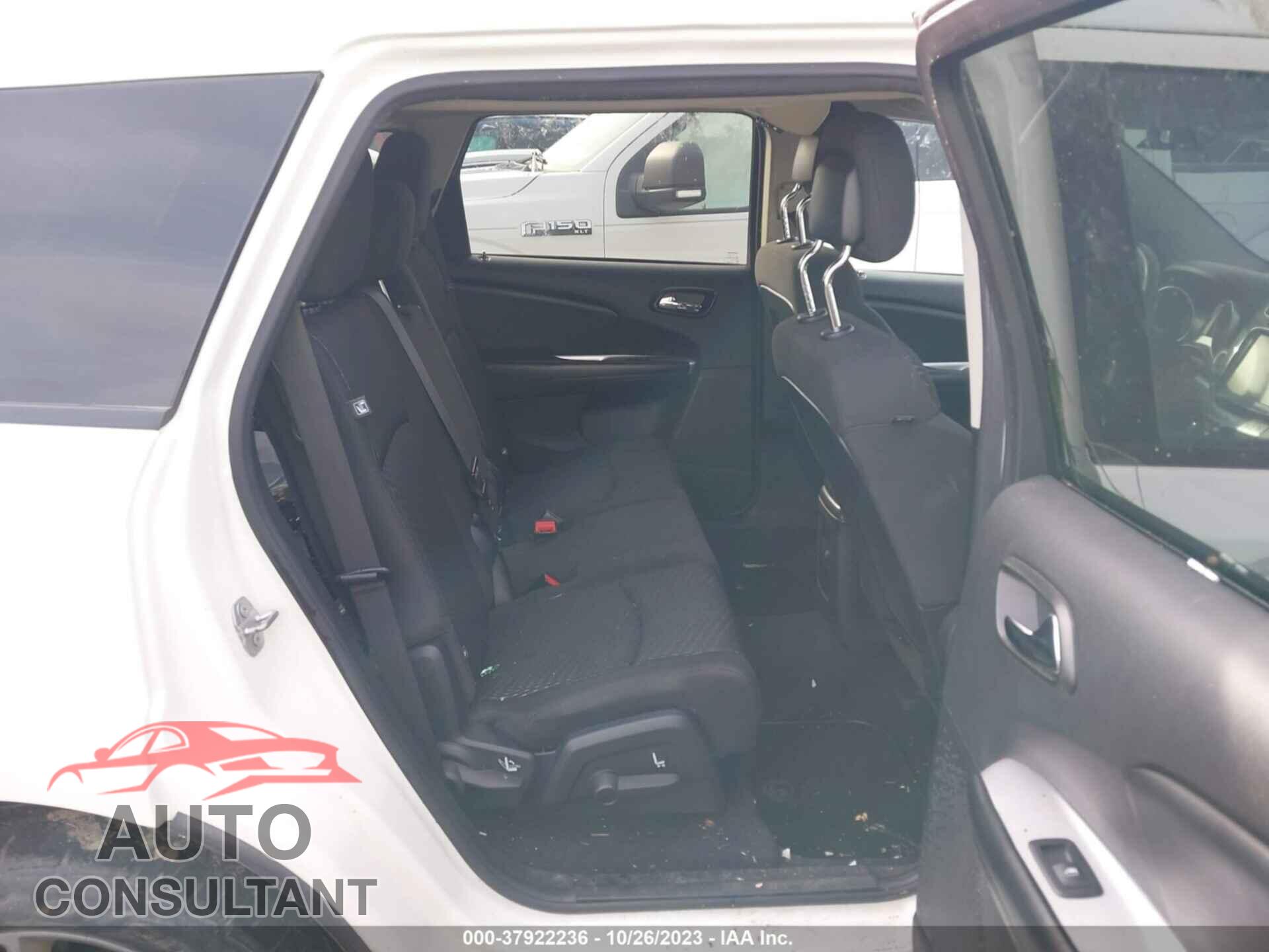 DODGE JOURNEY 2017 - 3C4PDCBB1HT612726