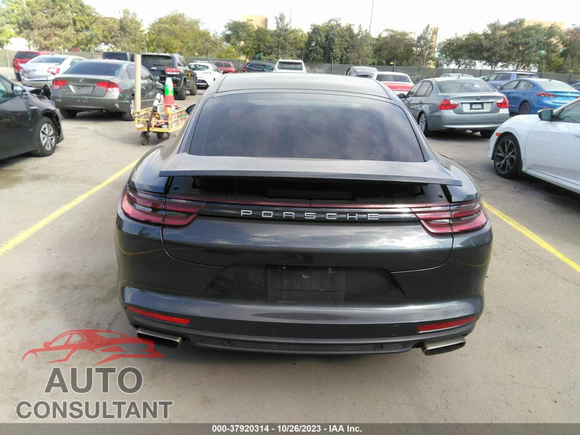 PORSCHE PANAMERA 2018 - WP0AA2A78JL106950