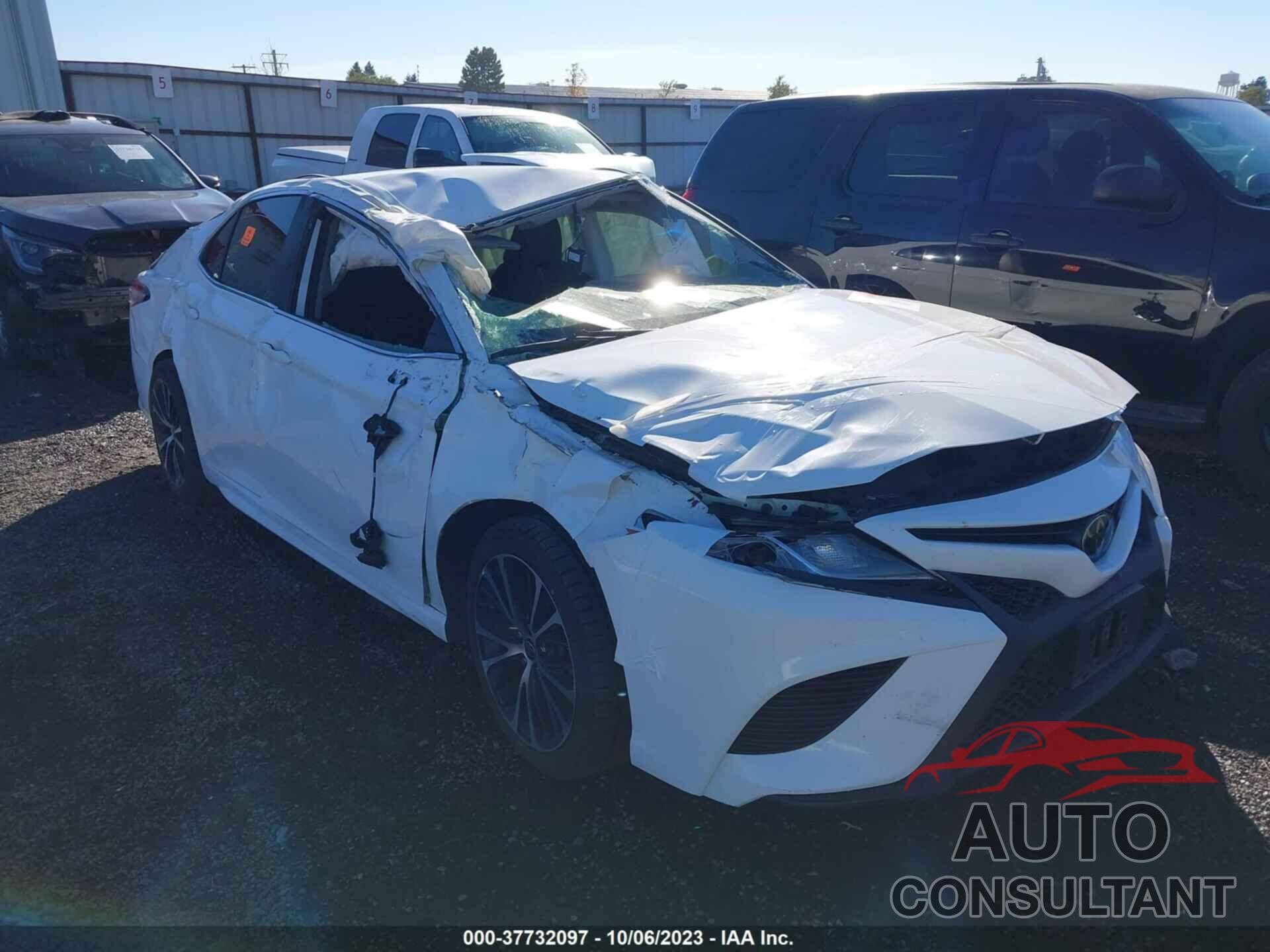 TOYOTA CAMRY 2020 - 4T1G11AK9LU366839
