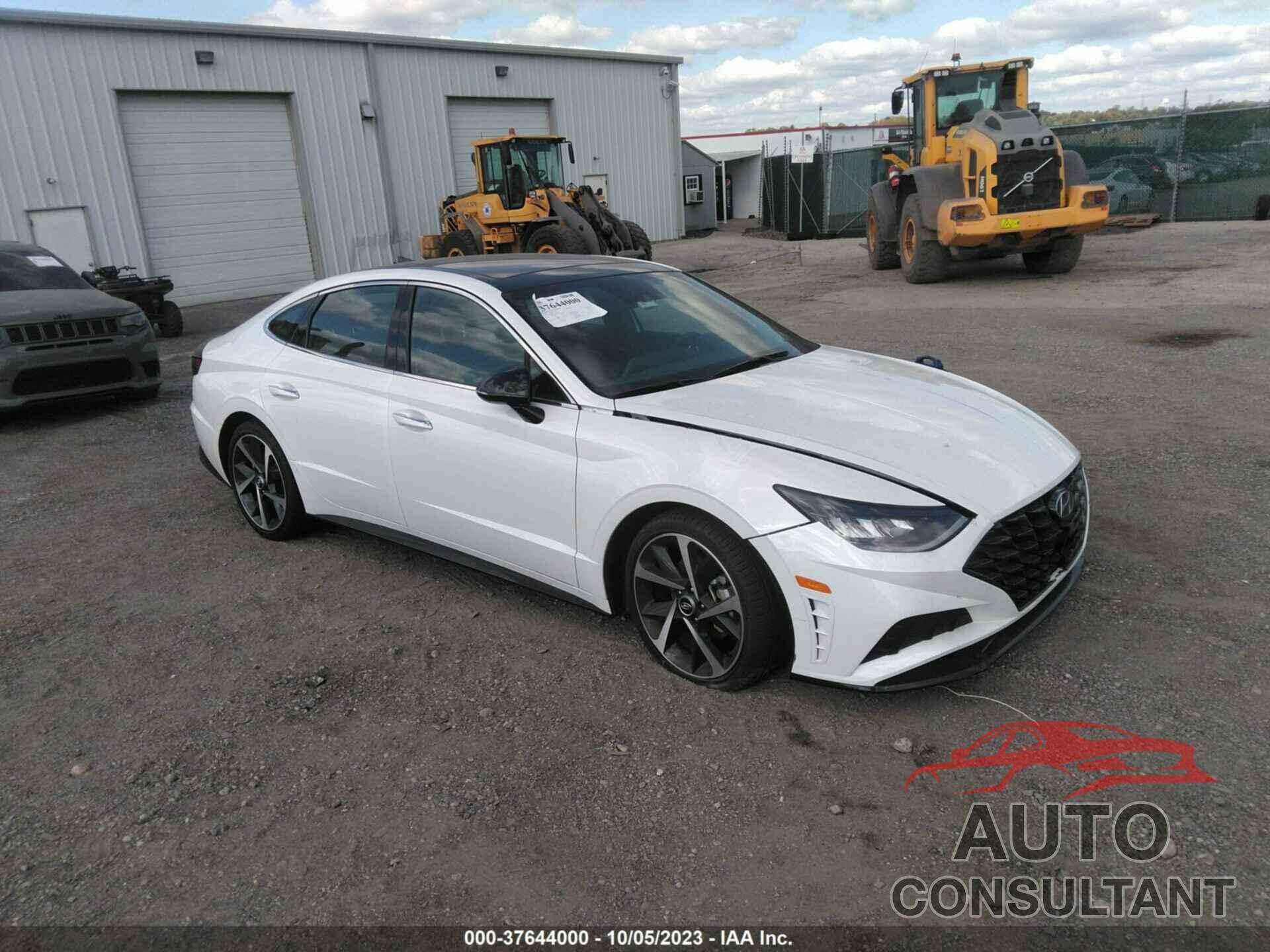 HYUNDAI SONATA 2022 - KMHL44J27NA209905