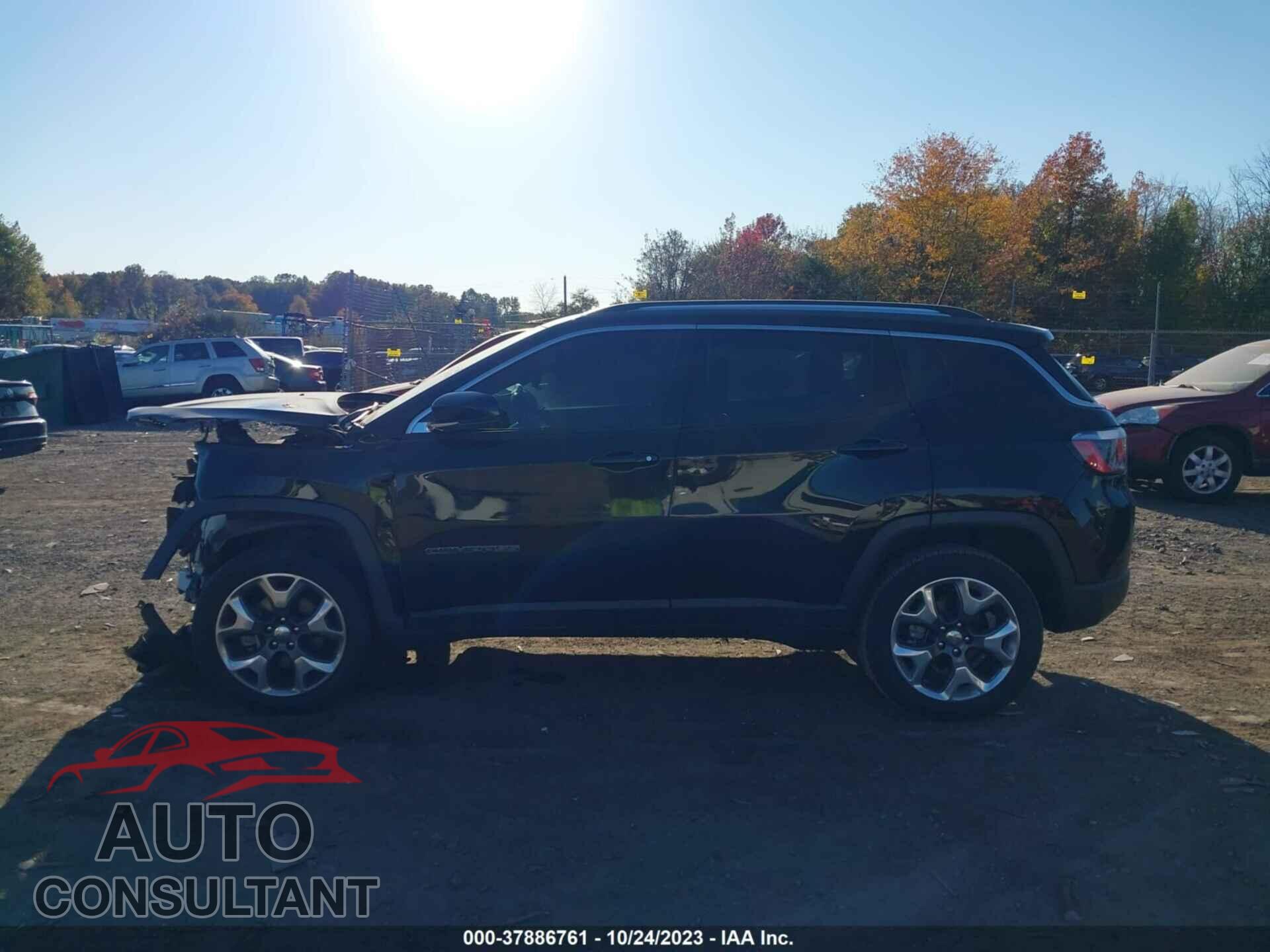 JEEP COMPASS 2018 - 3C4NJDCB4JT147112