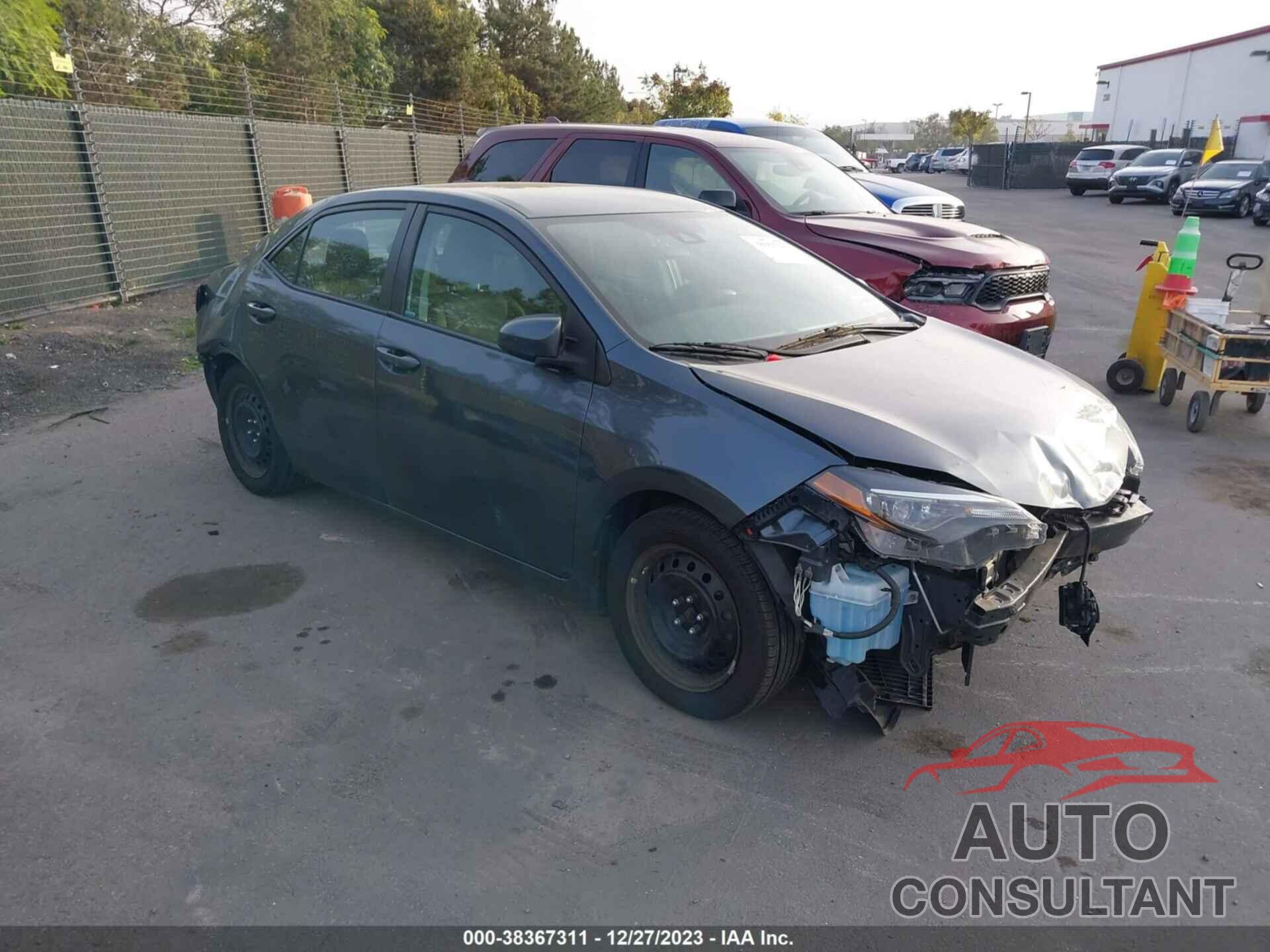 TOYOTA COROLLA 2018 - 2T1BURHEXJC095806