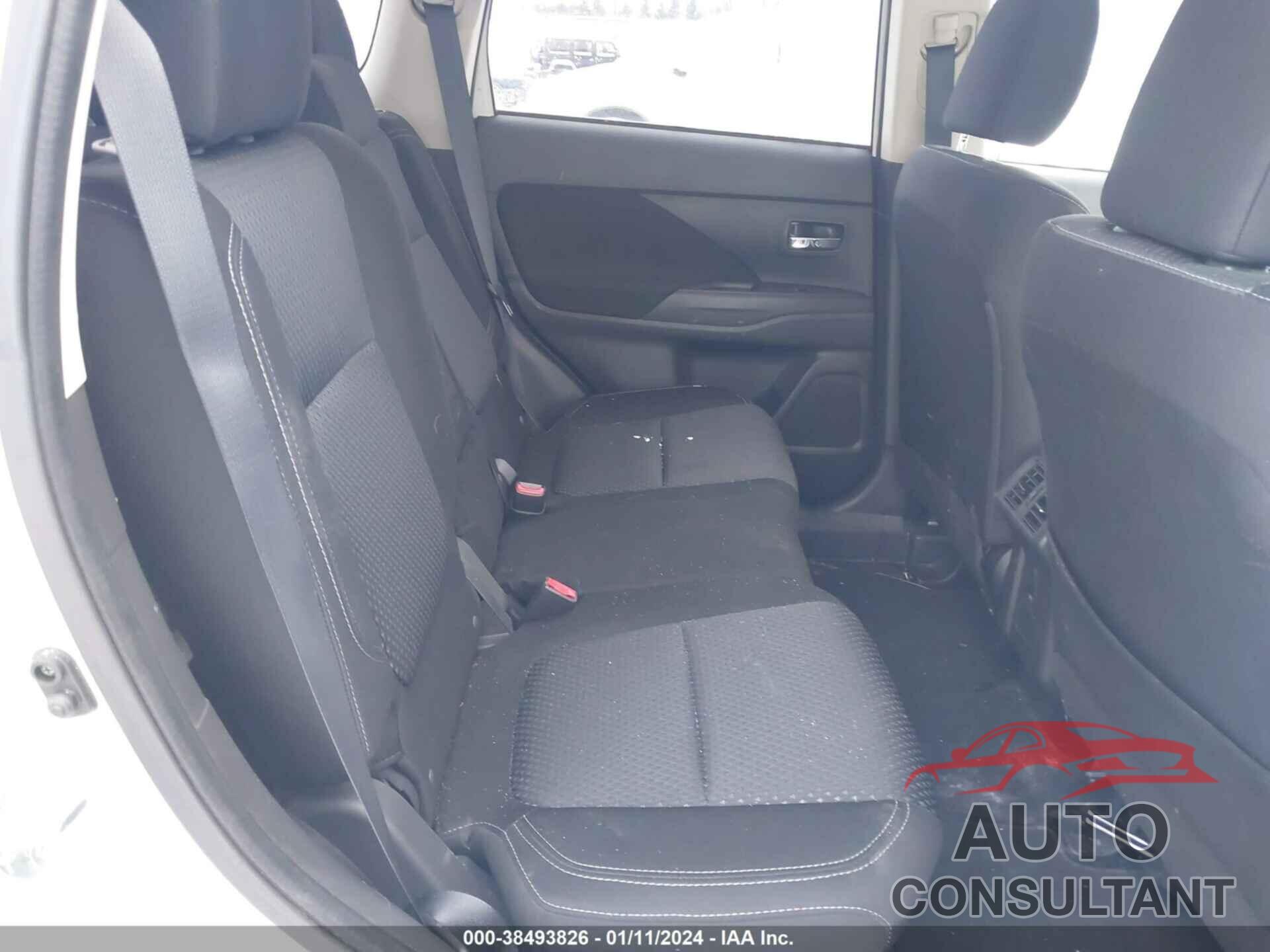 MITSUBISHI OUTLANDER 2019 - JA4AZ3A32KZ052338