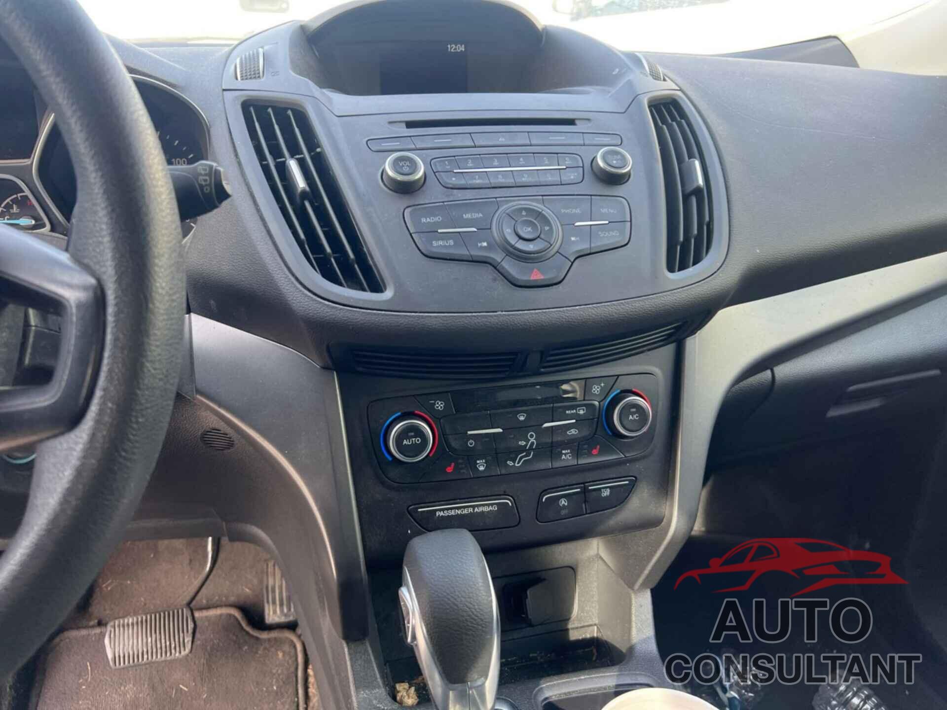 FORD ESCAPE 2018 - 1FMCU0GD9JUD28730
