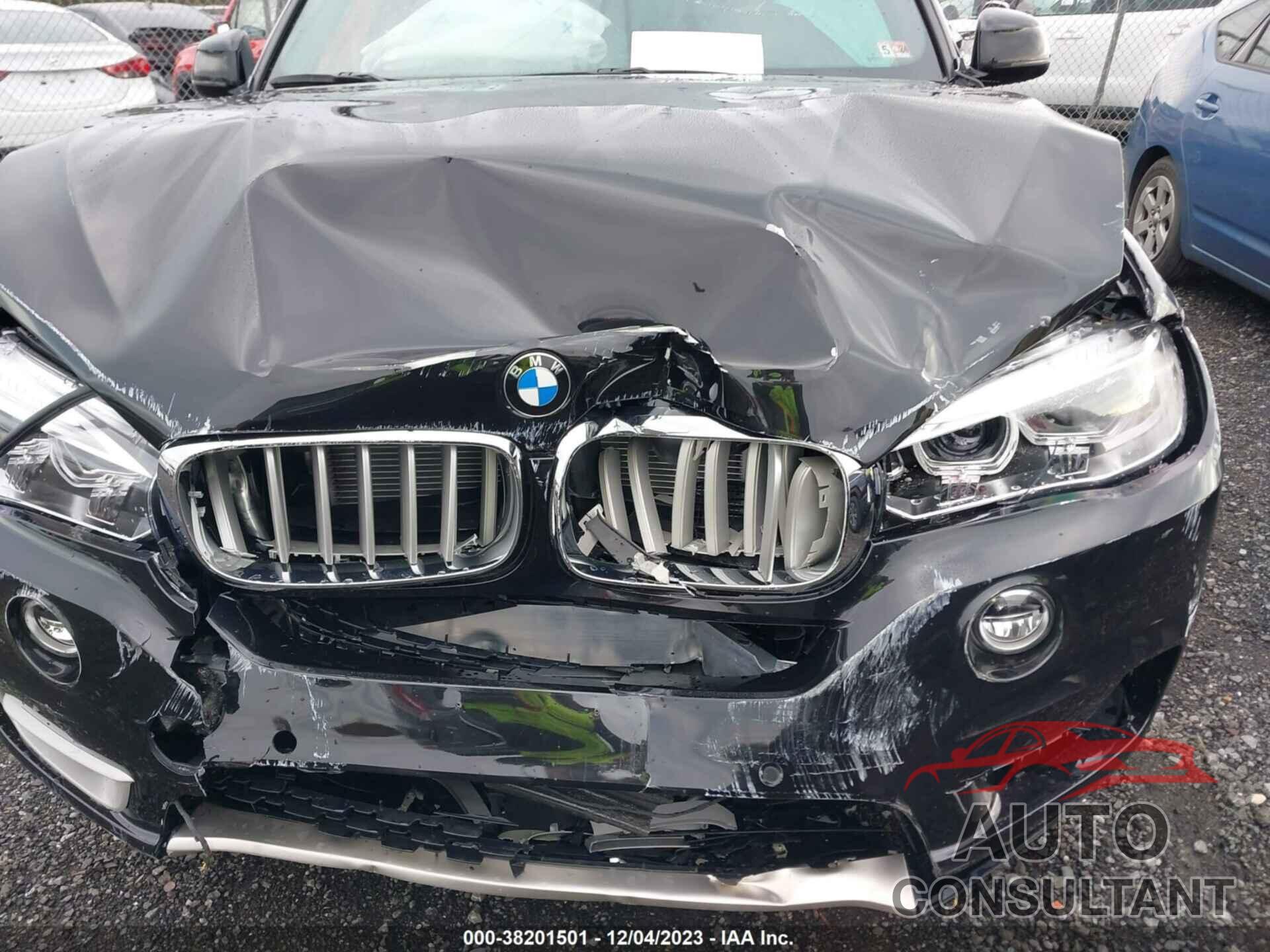 BMW X5 2018 - 5UXKR0C58J0X86815