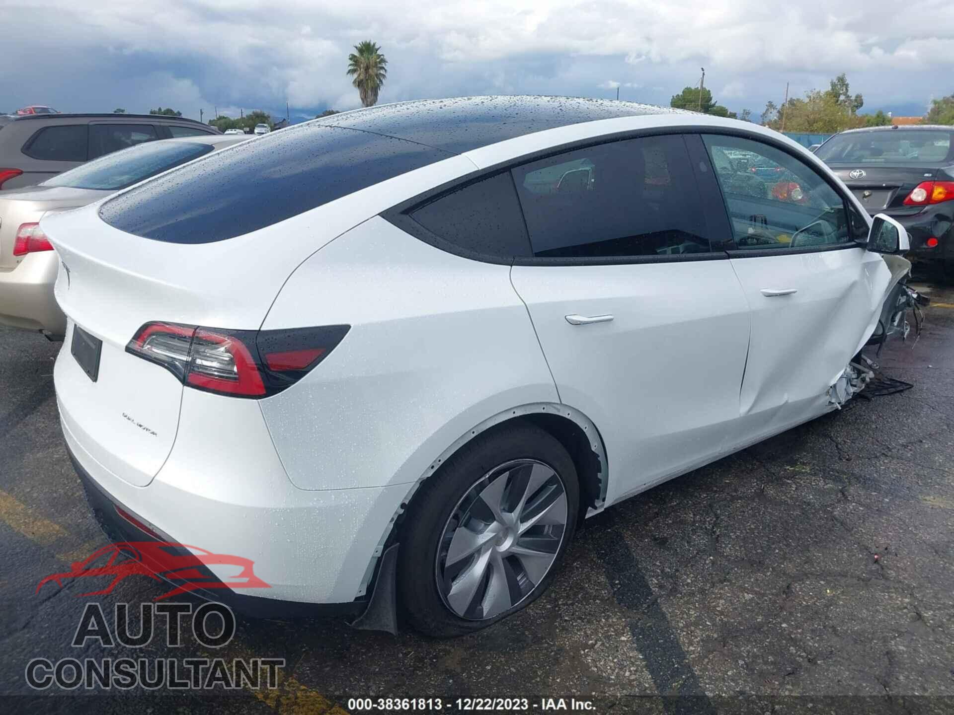 TESLA MODEL Y 2023 - 7SAYGDEE8PA137046
