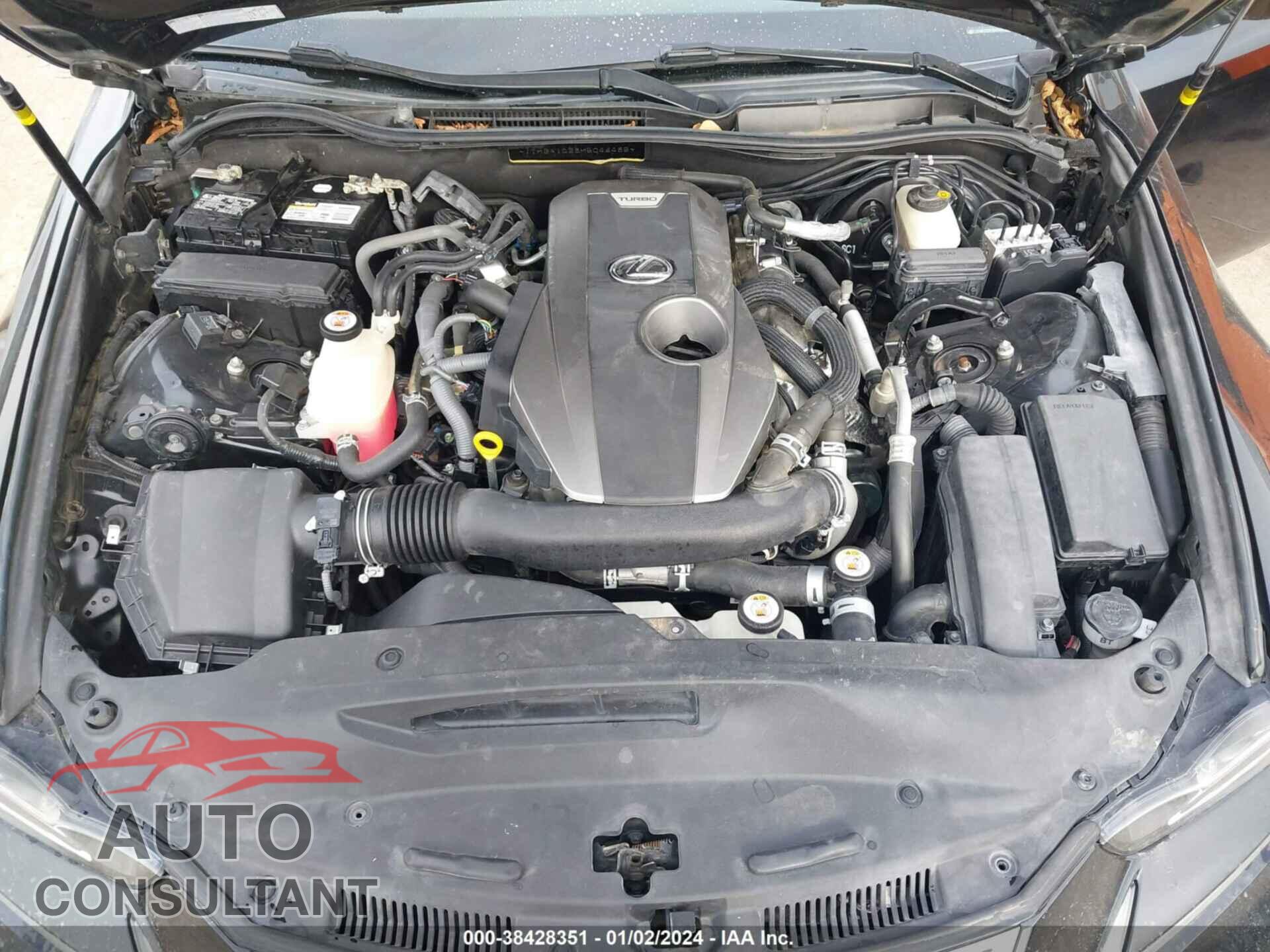 LEXUS IS 2017 - JTHBA1D28H5046485