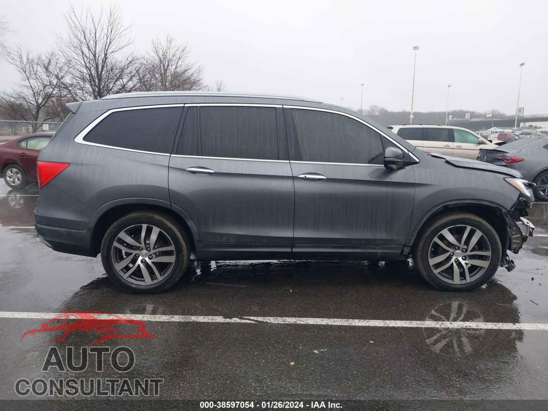 HONDA PILOT 2016 - 5FNYF6H99GB016104