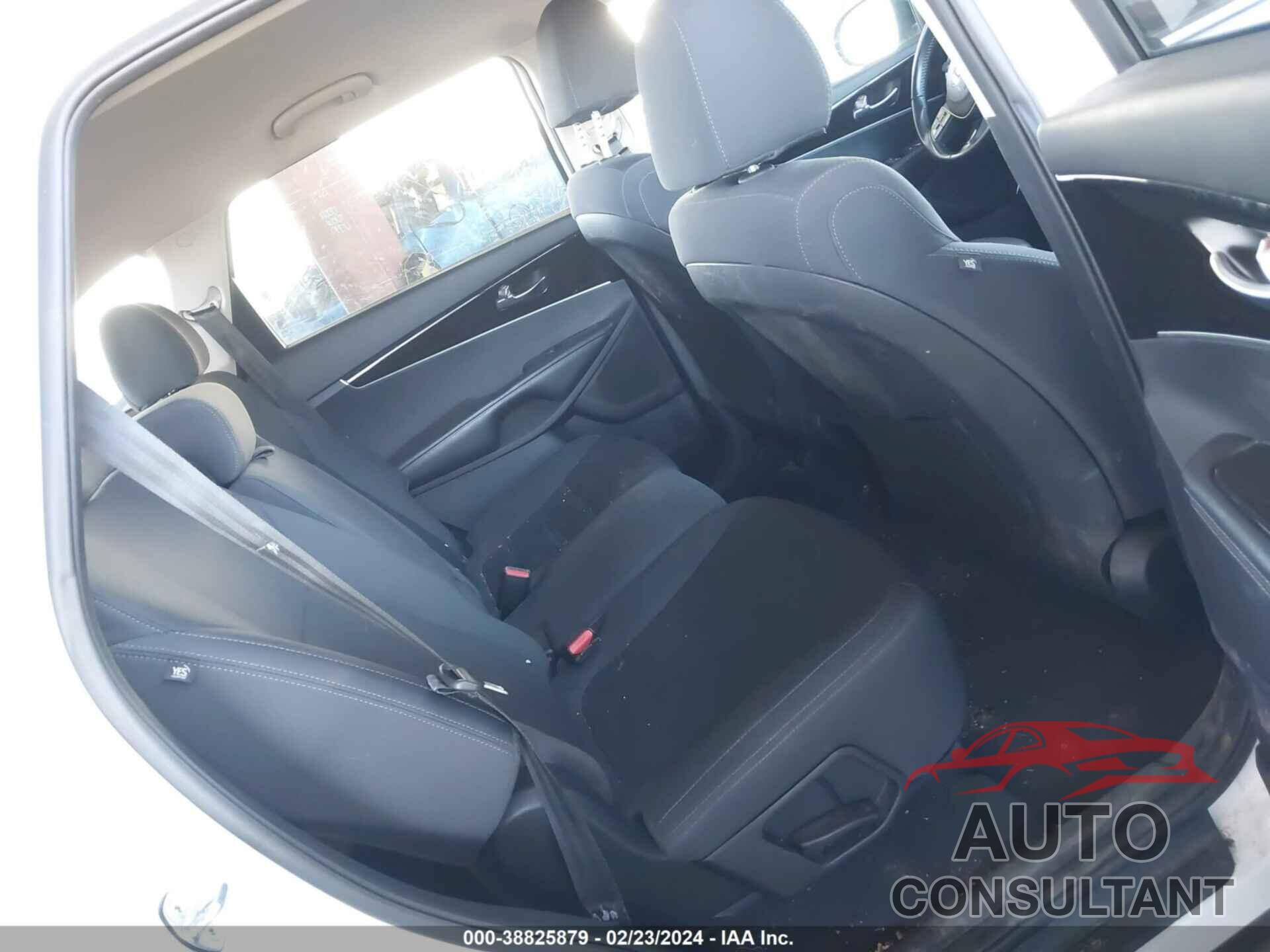 KIA SORENTO 2019 - 5XYPGDA39KG435705