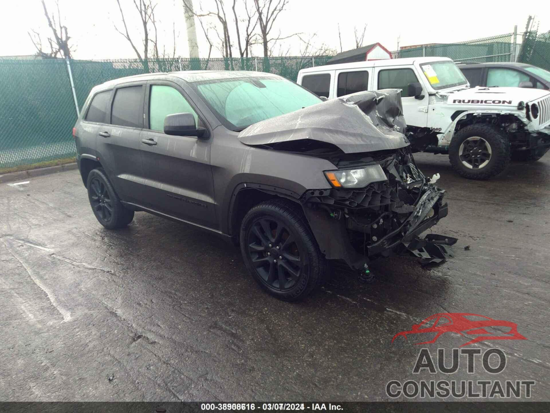 JEEP GRAND CHEROKEE 2018 - 1C4RJFAG8JC348423