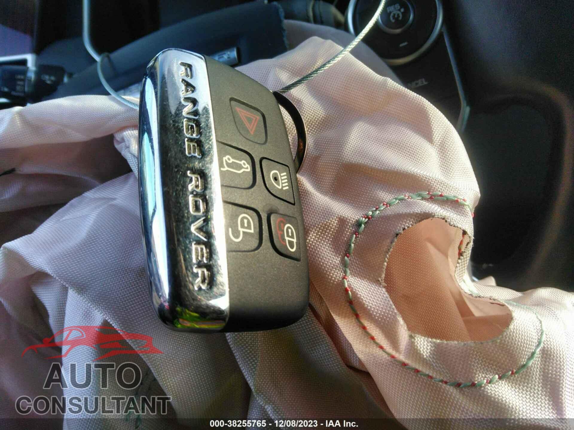 LAND ROVER RANGE ROVER 2017 - SALGS2FVXHA377067