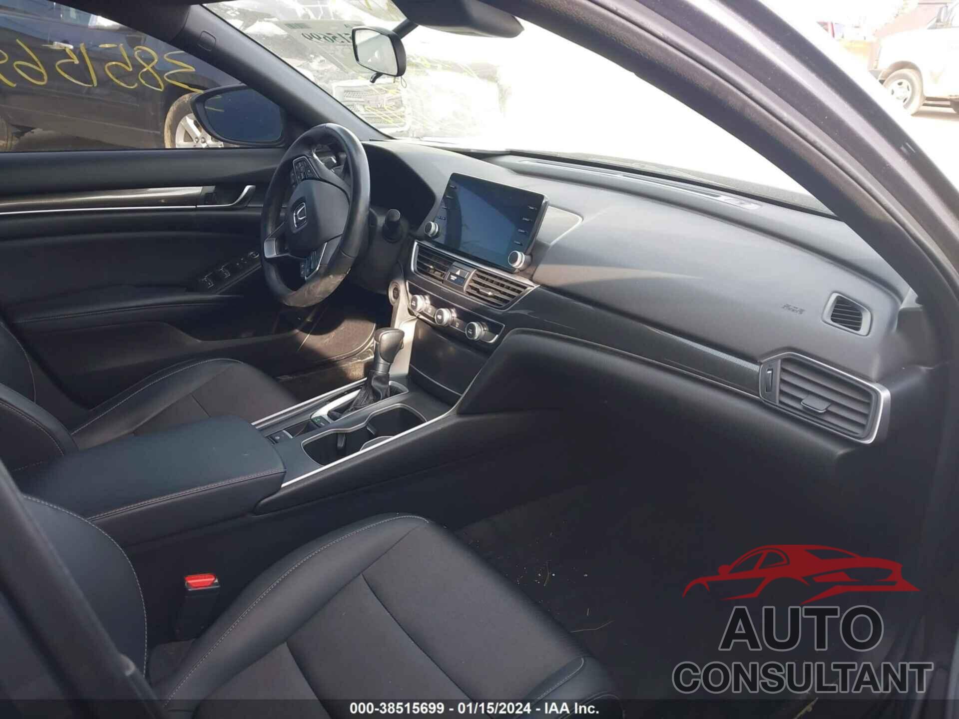 HONDA ACCORD 2018 - 1HGCV1F33JA206528