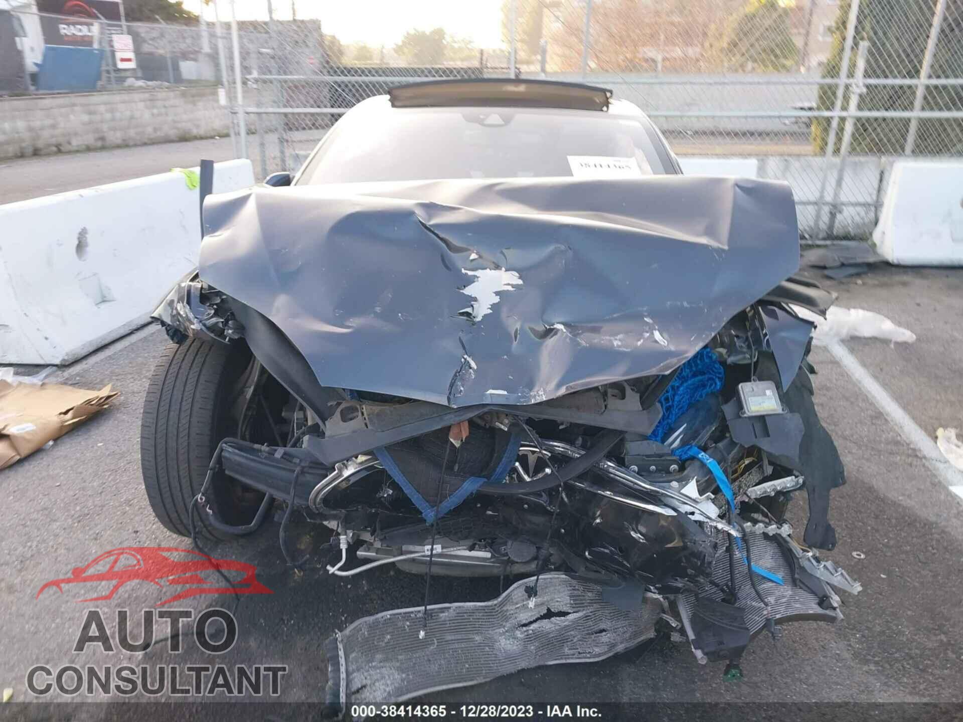 TESLA MODEL S 2015 - 5YJSA1E40FF111732