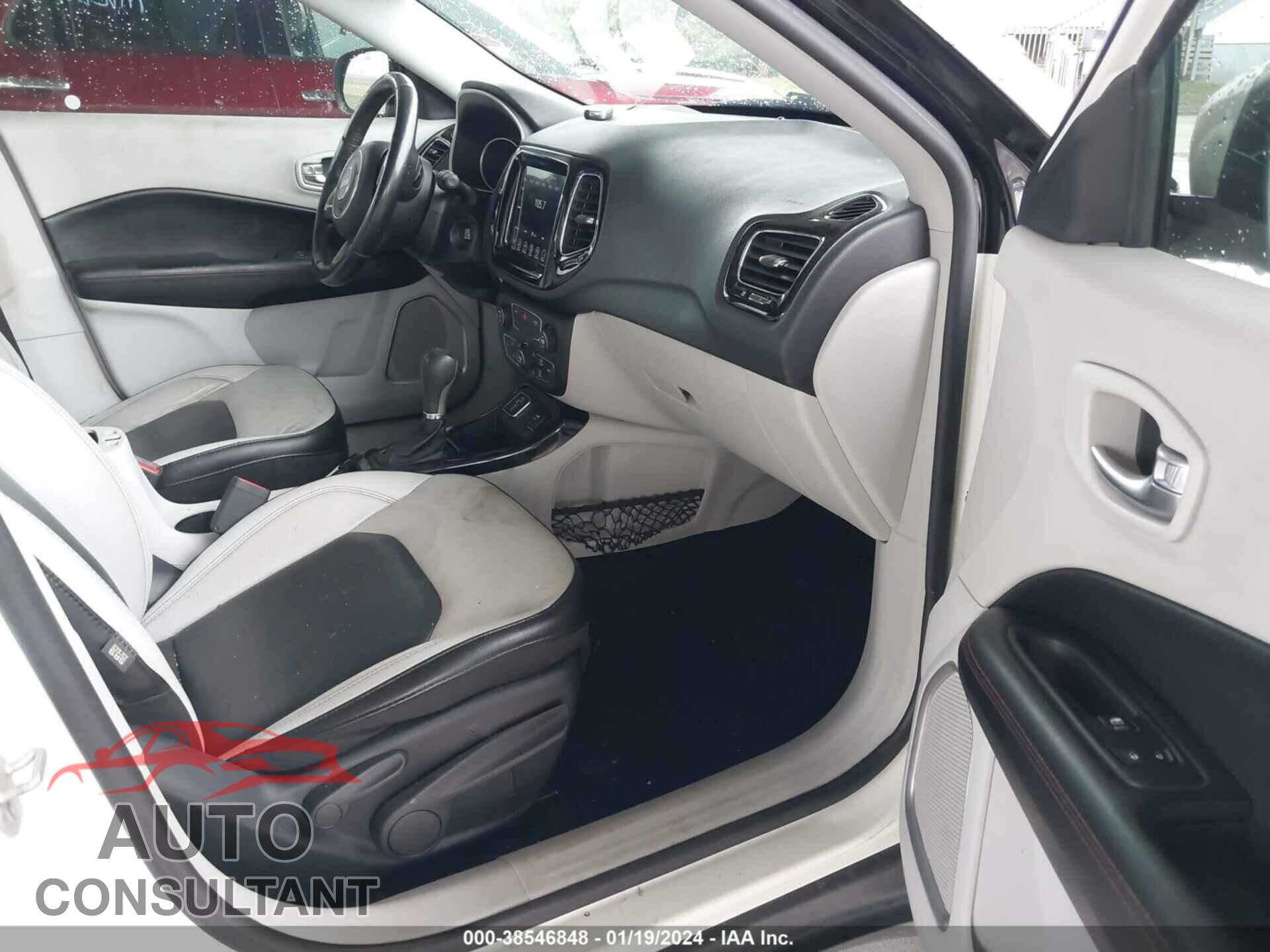 JEEP COMPASS 2020 - 3C4NJCCB1LT110385
