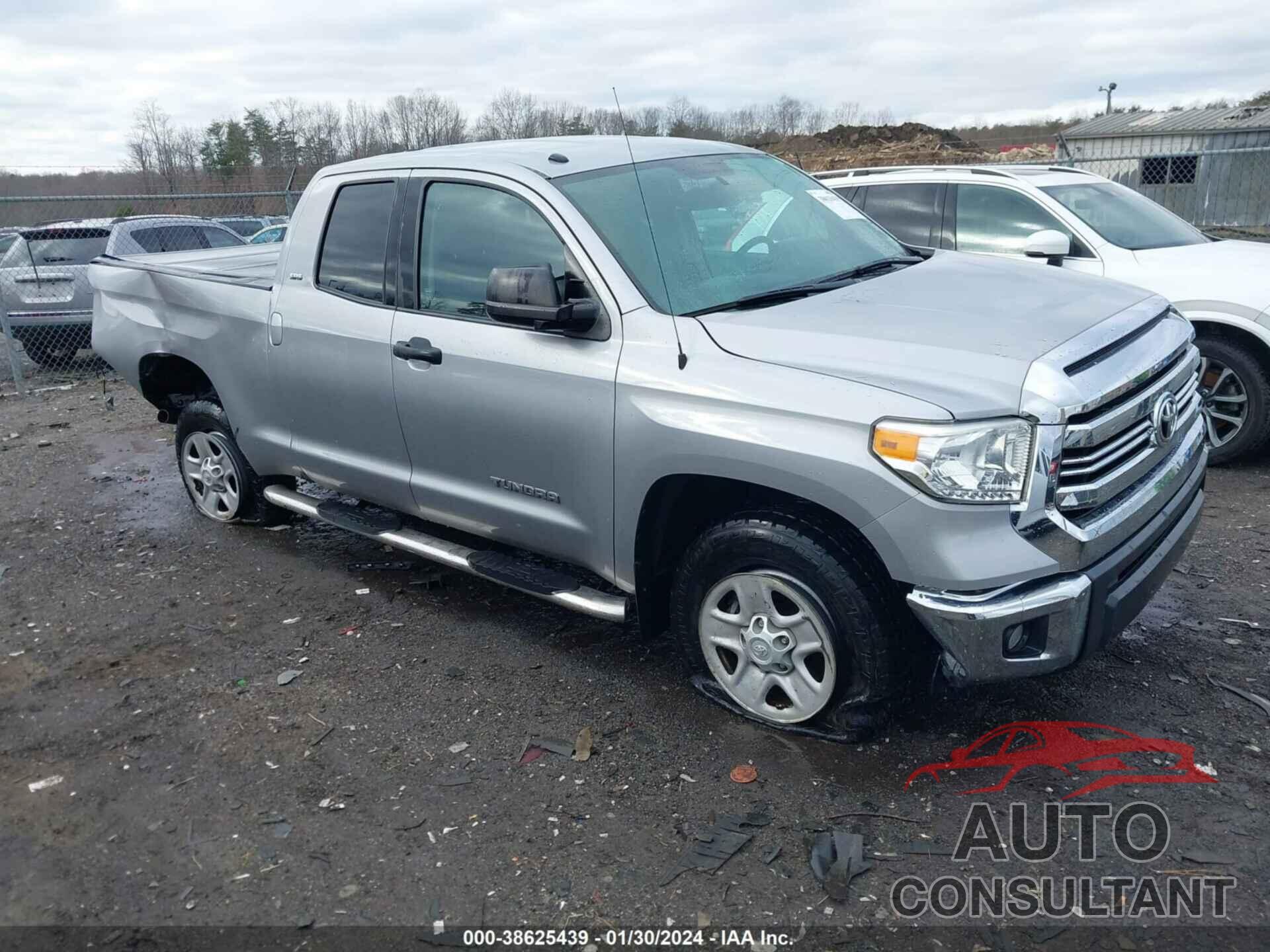 TOYOTA TUNDRA 2016 - 5TFUM5F18GX064727