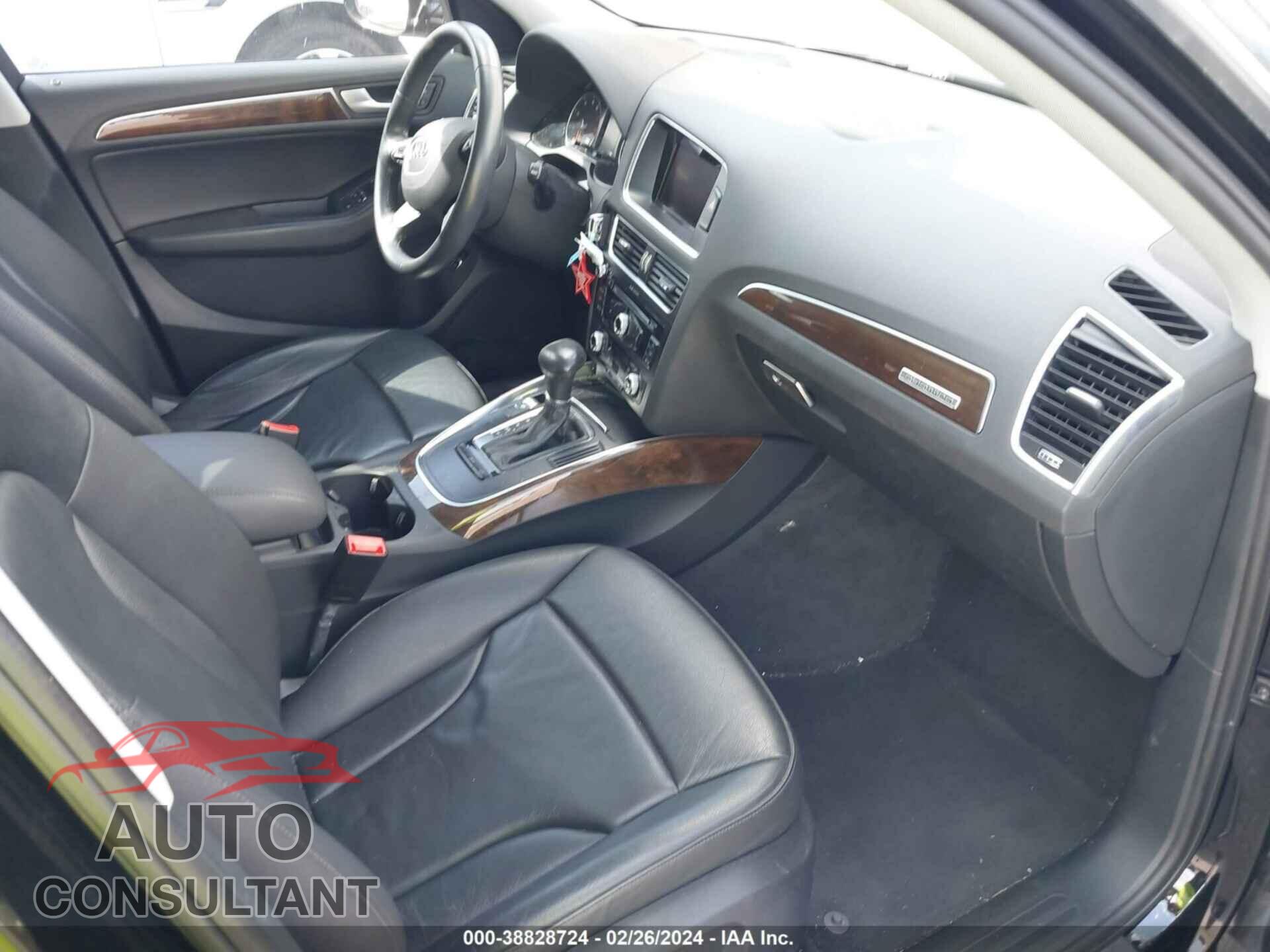 AUDI Q5 2017 - WA1C2AFP9HA007143