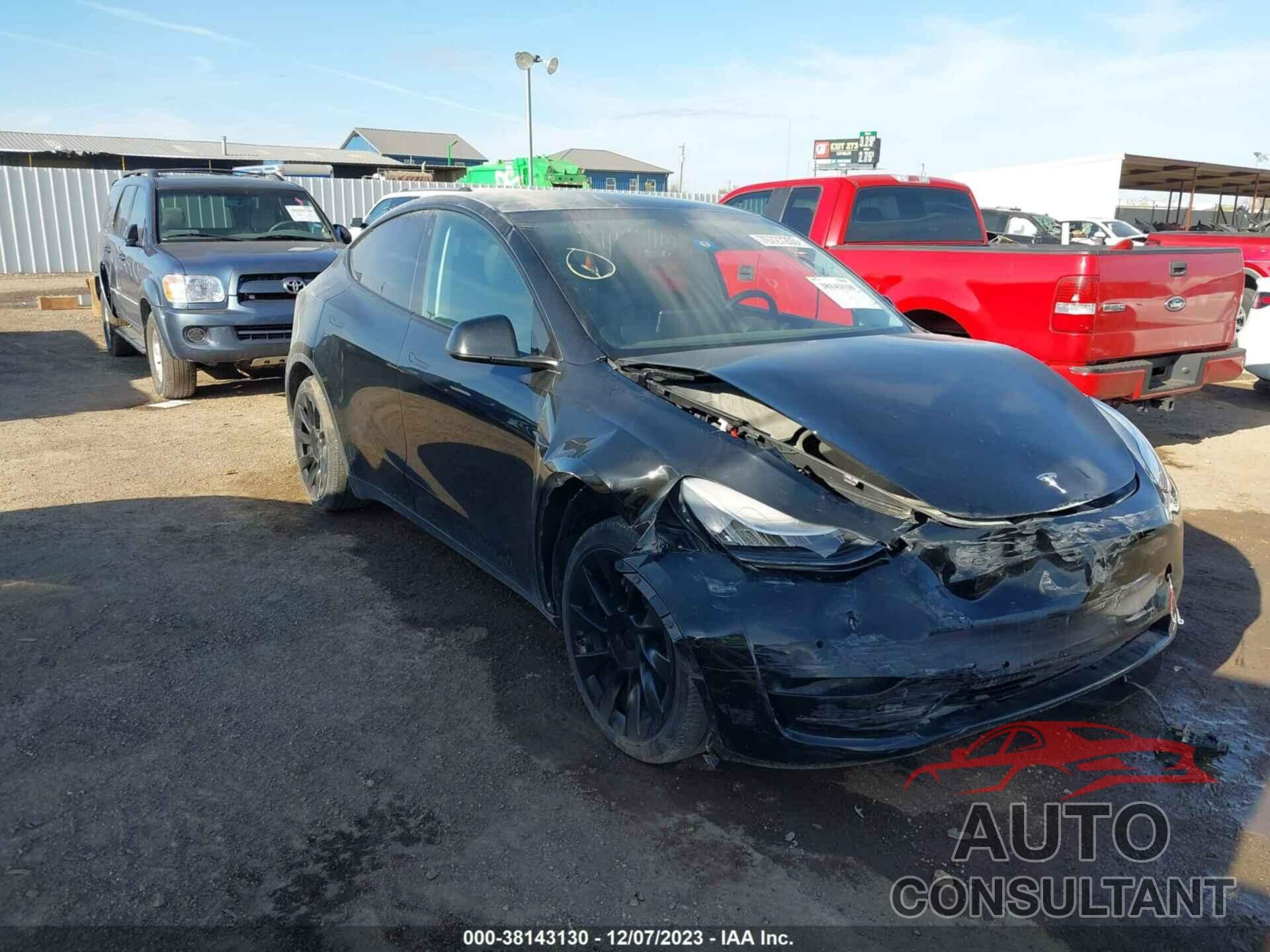 TESLA MODEL Y 2021 - 5YJYGDEE4MF125228