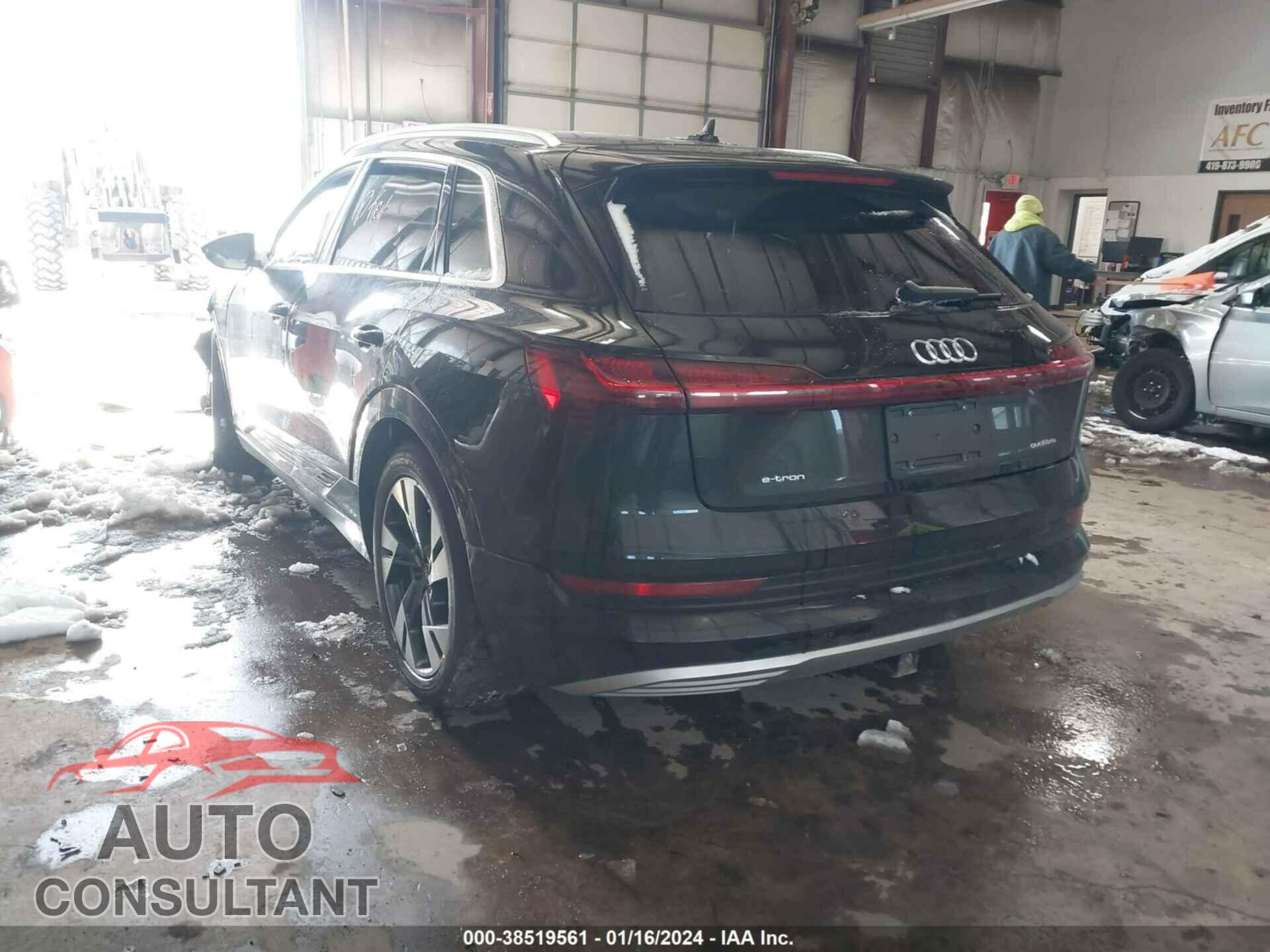 AUDI E-TRON 2021 - WA1AAAGE2MB025785
