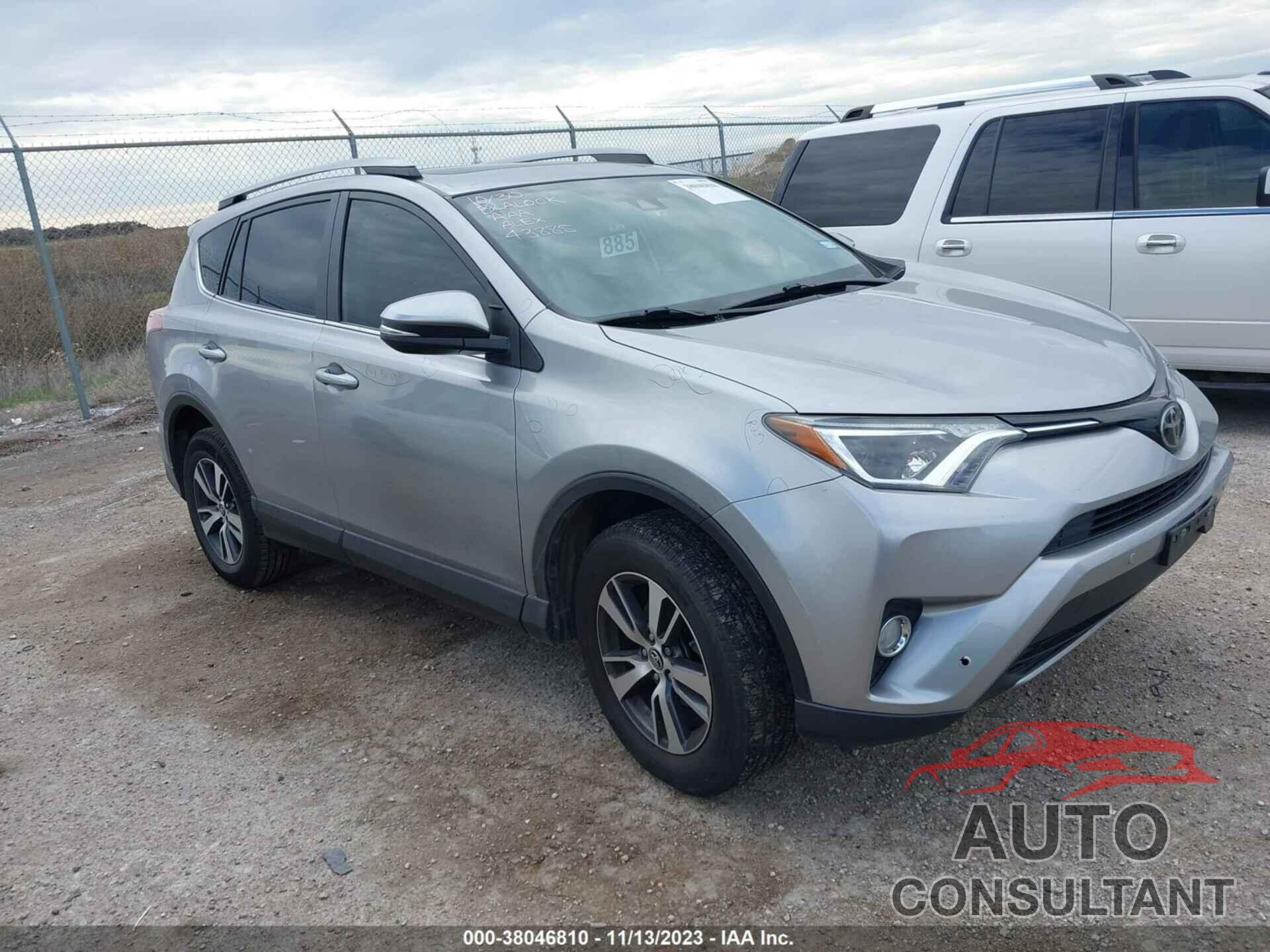 TOYOTA RAV4 2018 - JTMWFREV9JD122996