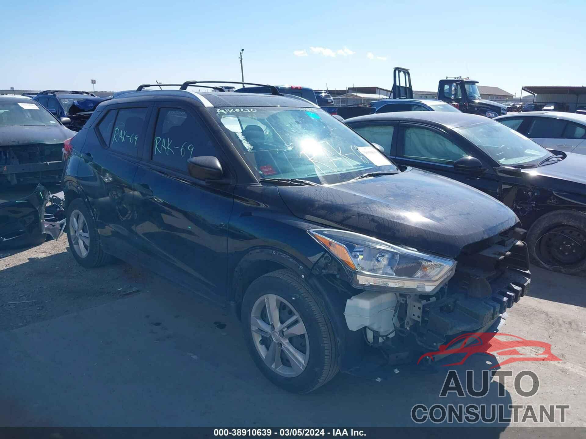 NISSAN KICKS 2019 - 3N1CP5CU7KL564659