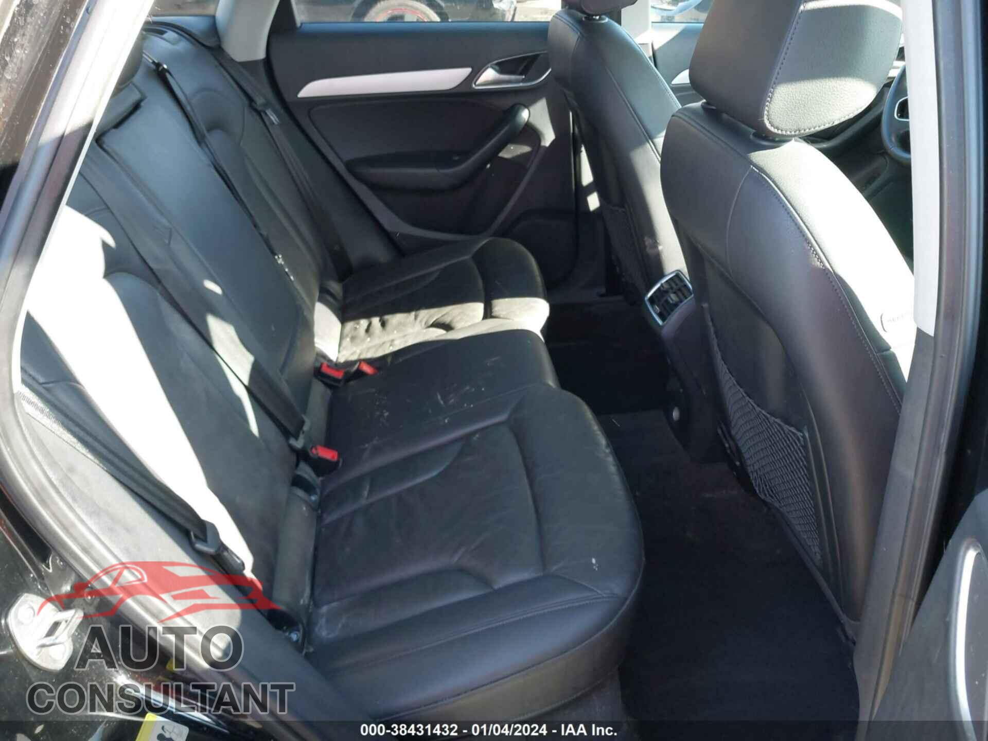 AUDI Q3 2017 - WA1BCCFS6HR015579